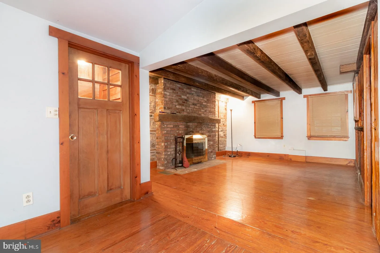 Hopewell, New Jersey 08525, United States, 2 Bedrooms Bedrooms, ,1 BathroomBathrooms,Residential,Pending,48508