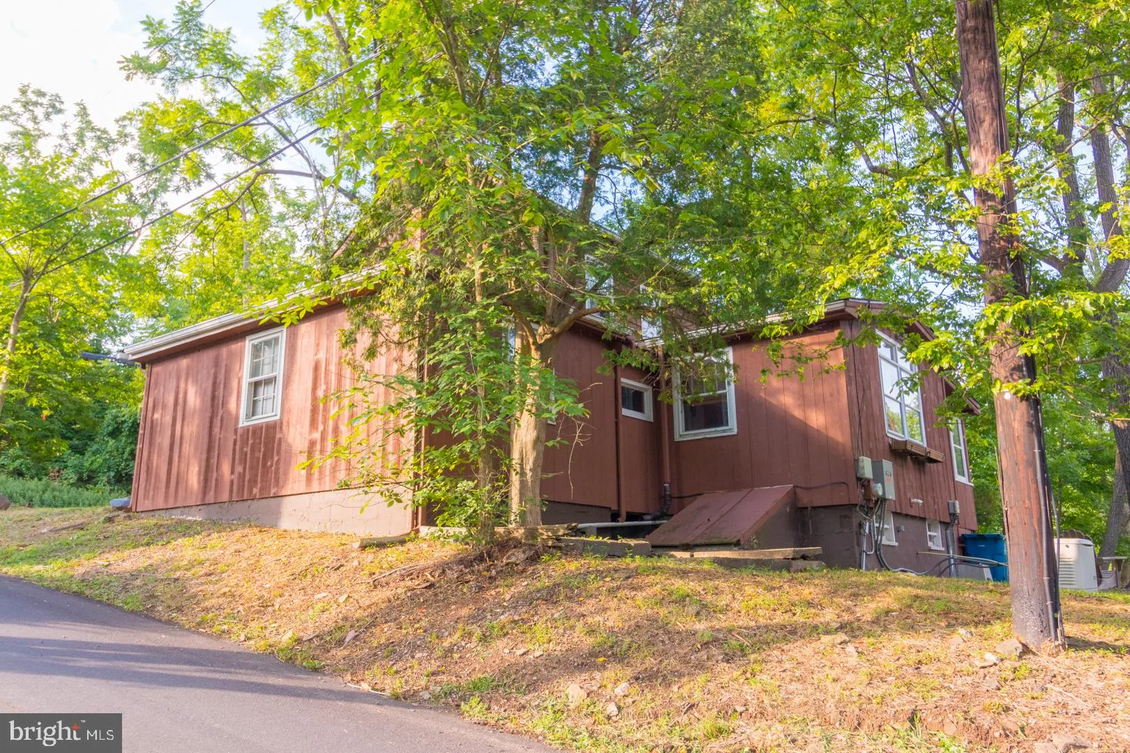 Hopewell, New Jersey 08525, United States, 2 Bedrooms Bedrooms, ,1 BathroomBathrooms,Residential,Pending,48508