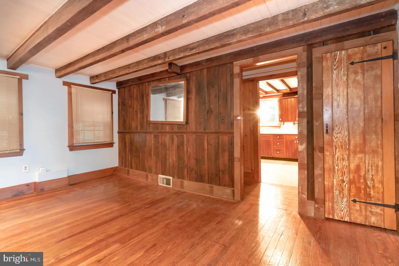 Hopewell, New Jersey 08525, United States, 2 Bedrooms Bedrooms, ,1 BathroomBathrooms,Residential,Pending,48508