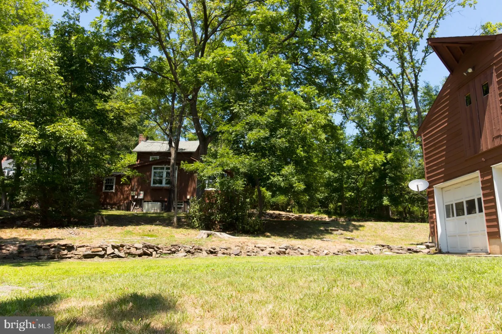 Hopewell, New Jersey 08525, United States, 2 Bedrooms Bedrooms, ,1 BathroomBathrooms,Residential,Pending,48508