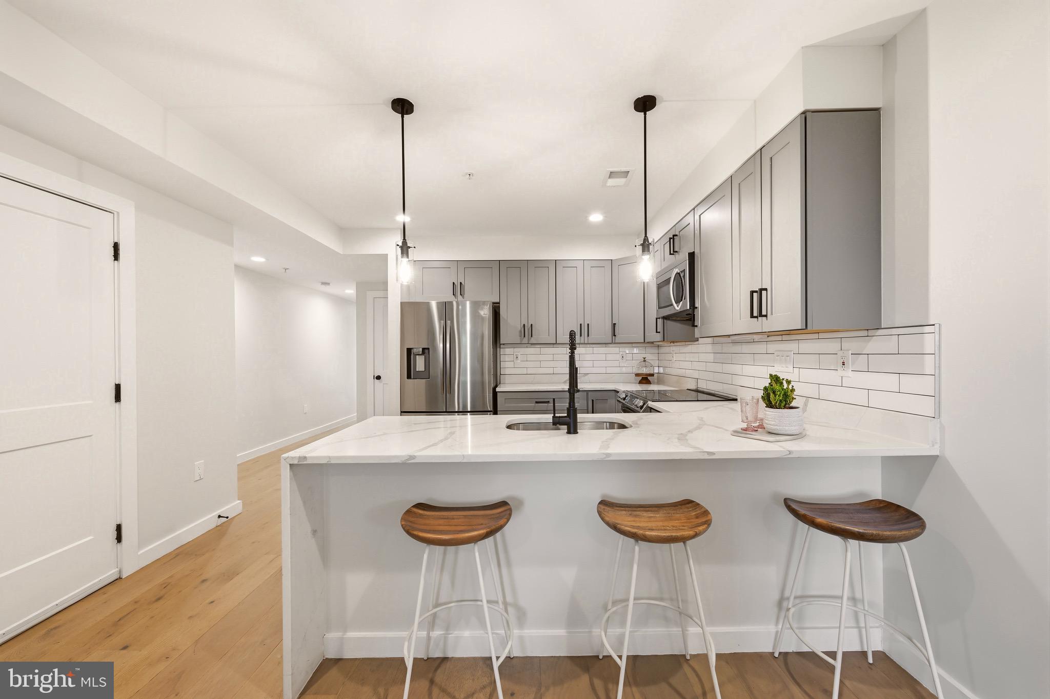 1948 3RD STREET NE D