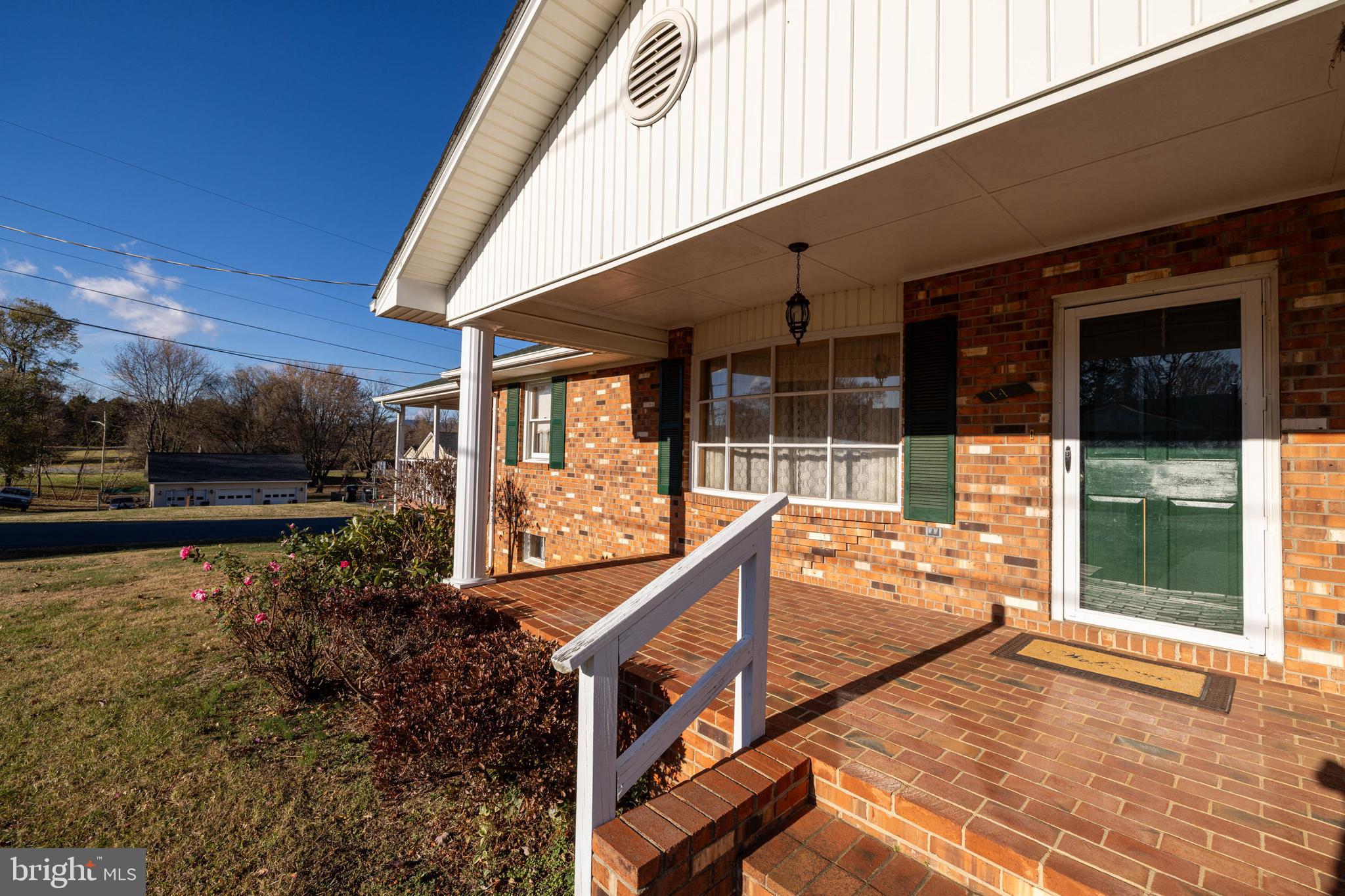 TOWN OF STANLEY - Residential