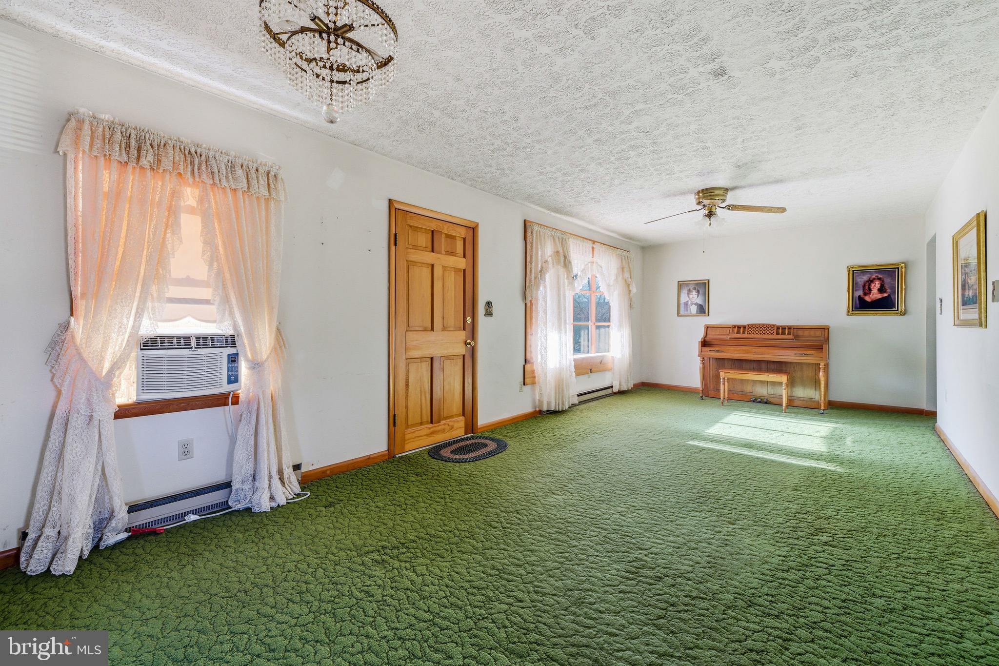 TOWN OF STANLEY - Residential