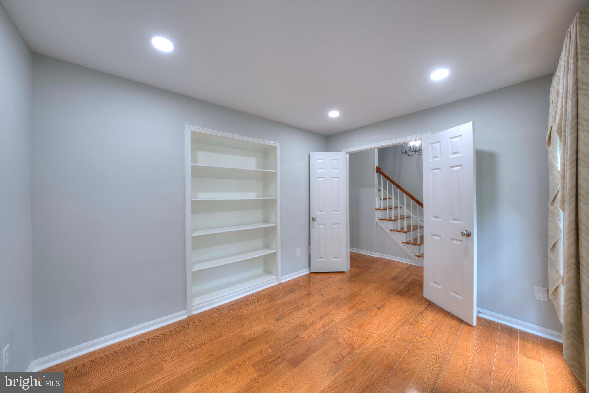 1566 OLD EATON LANE