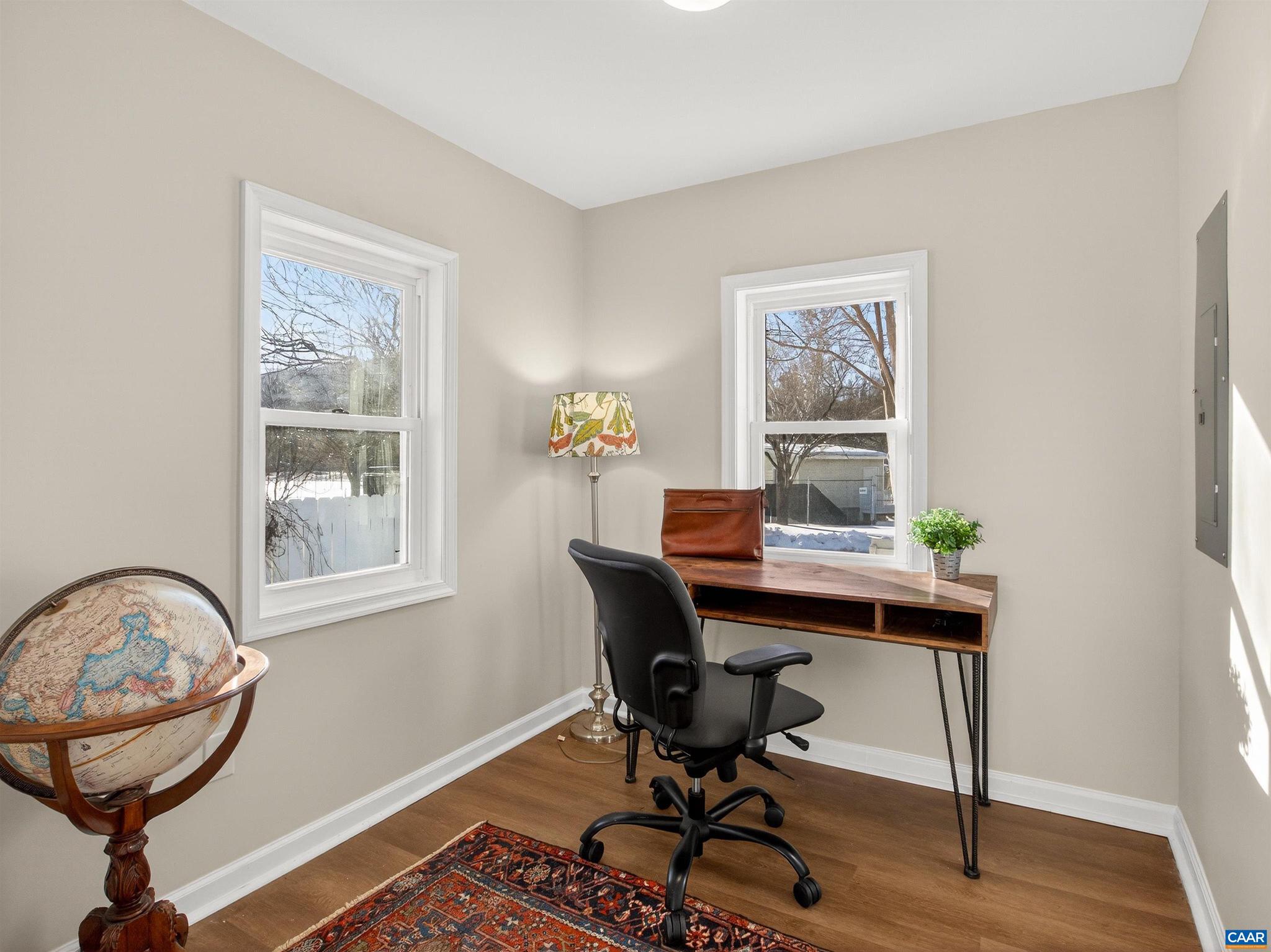 BELMONT - Residential