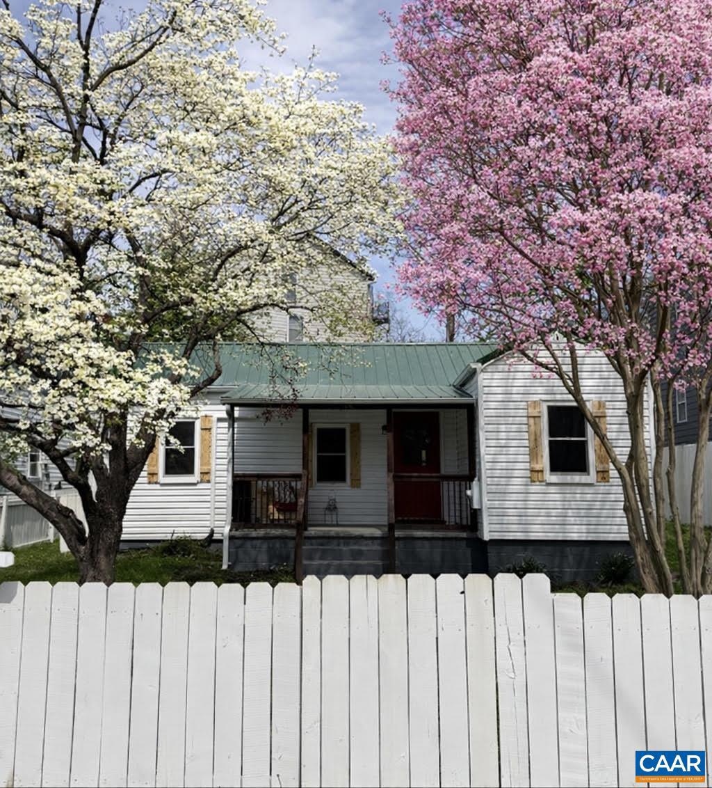 BELMONT - Residential