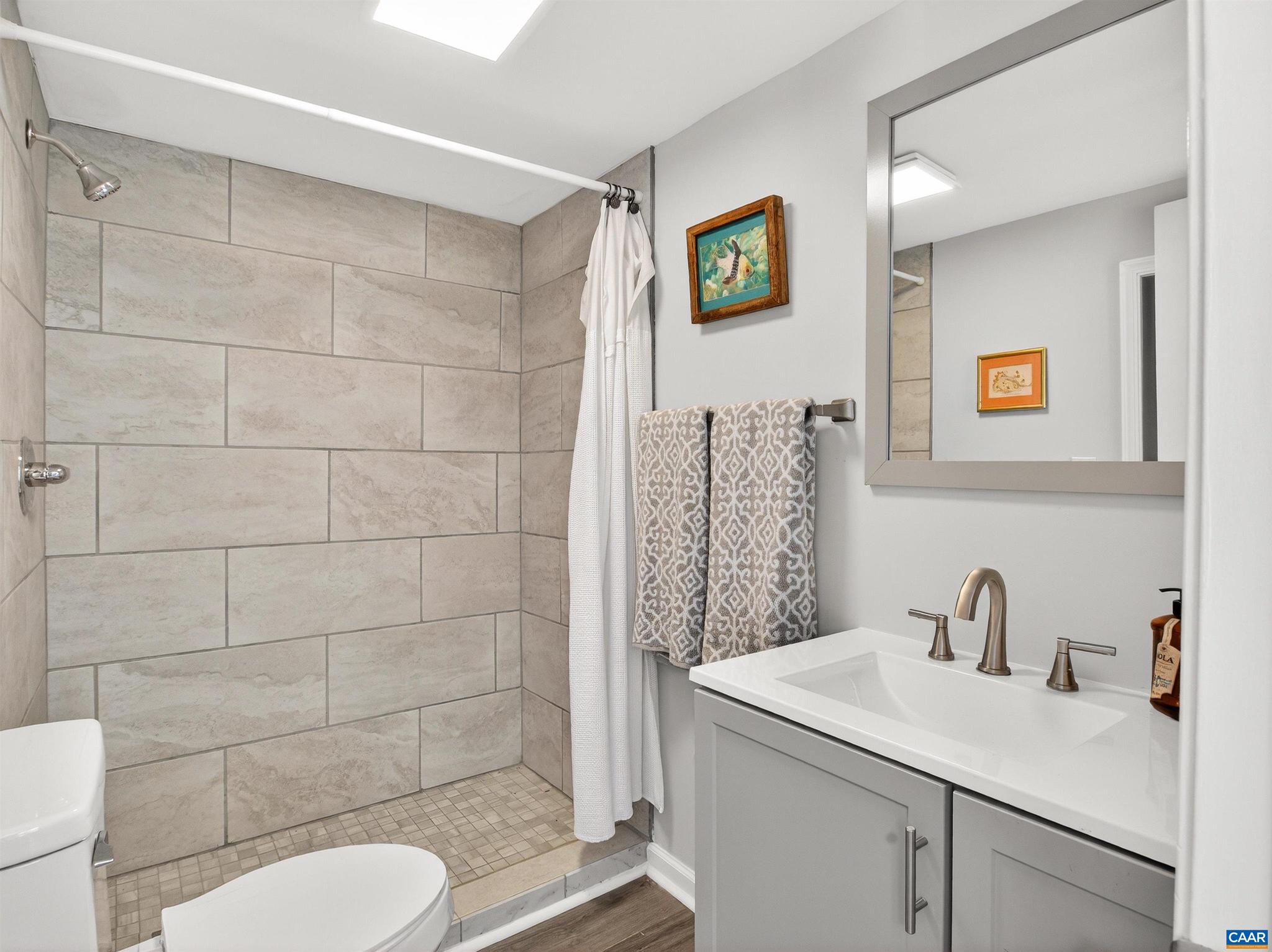 BELMONT - Residential