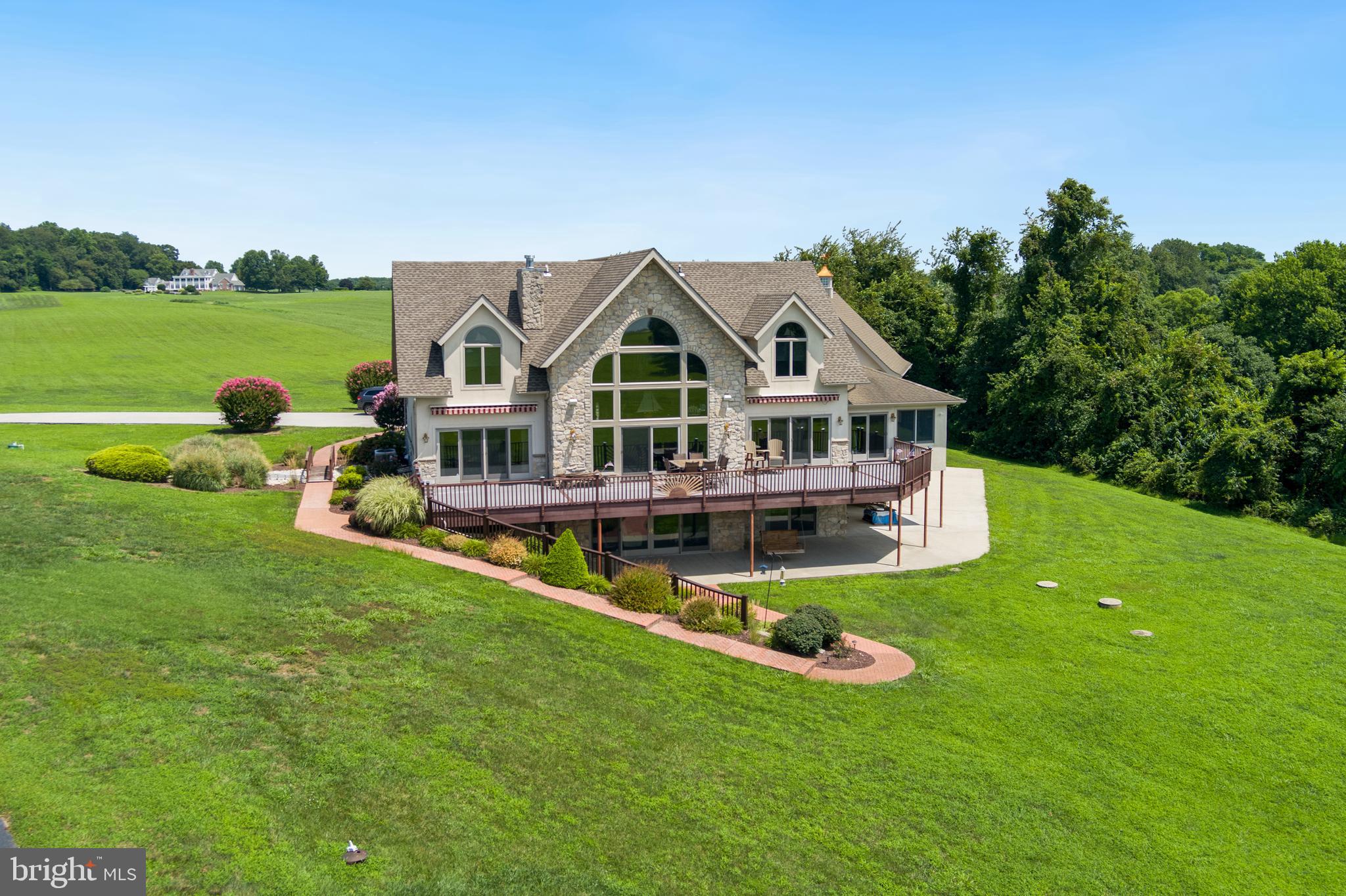 152 WICKWIRE DRIVE