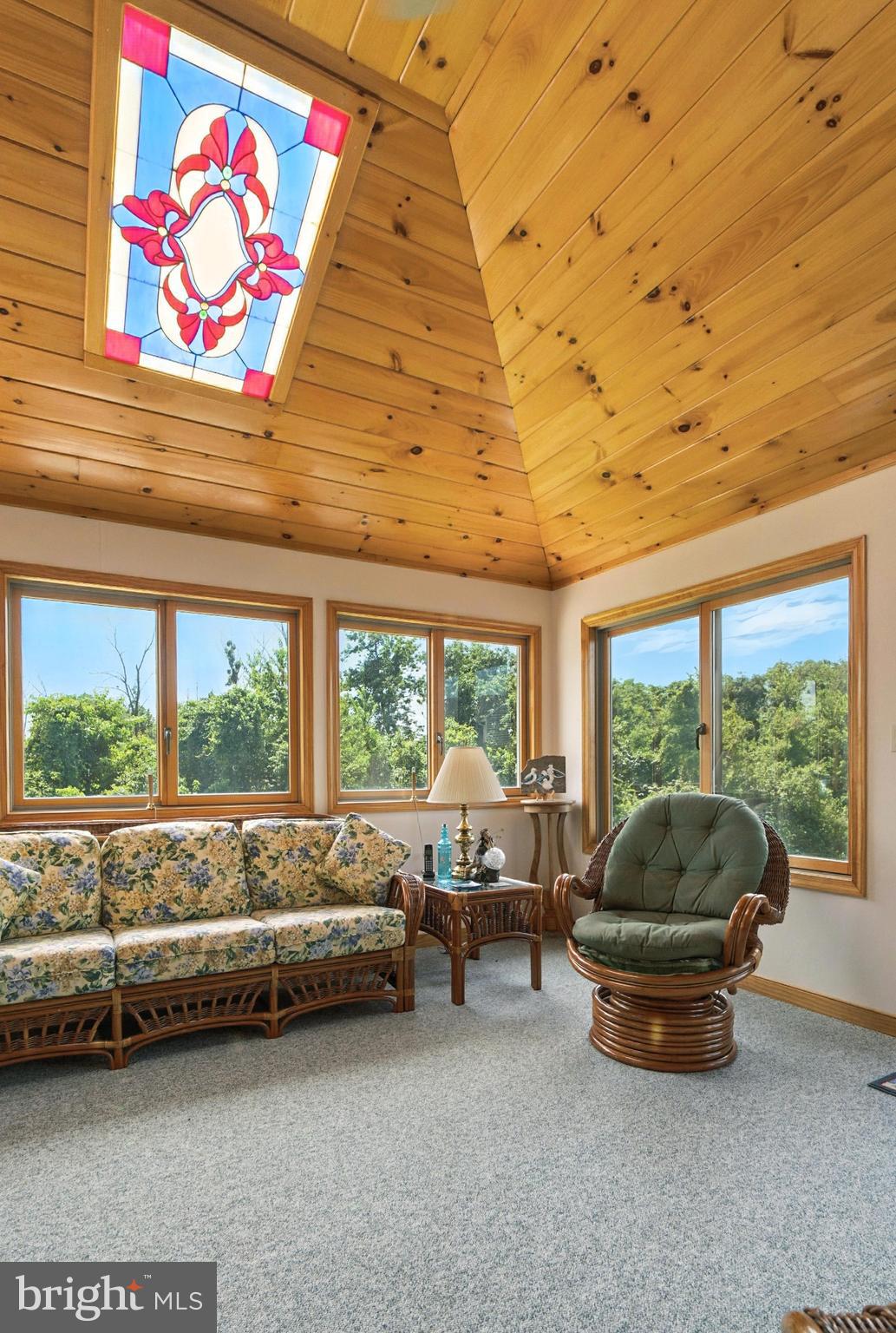 SUNSET POINTE - Residential