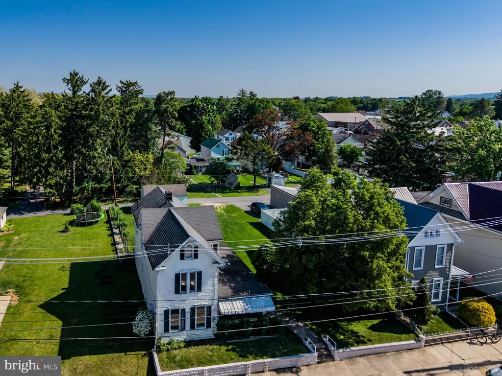 Additional image 11 of 351 E E Catherine Street, Chambersburg, PA 17201