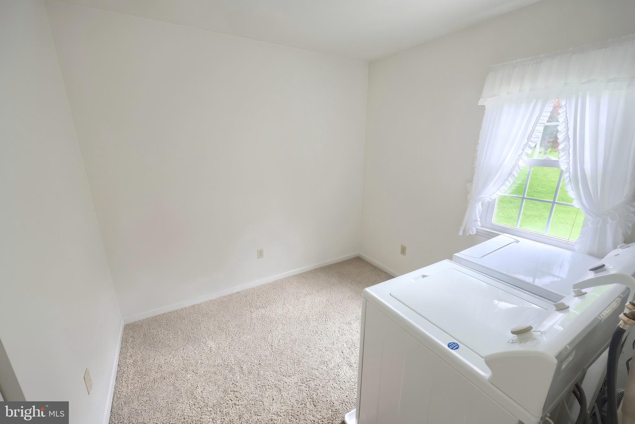 SPRINGETTSBURY TWP - Residential