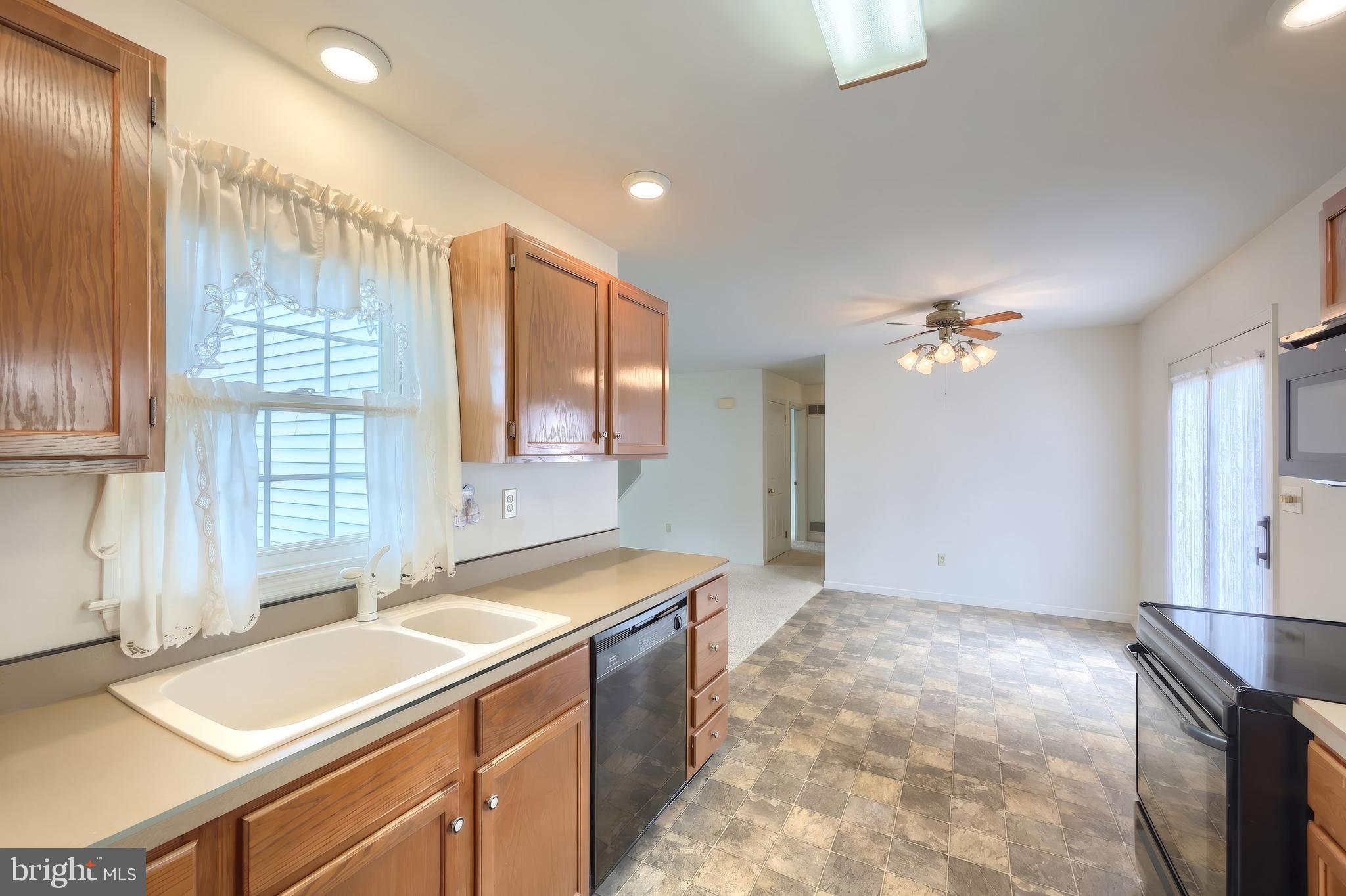SPRINGETTSBURY TWP - Residential