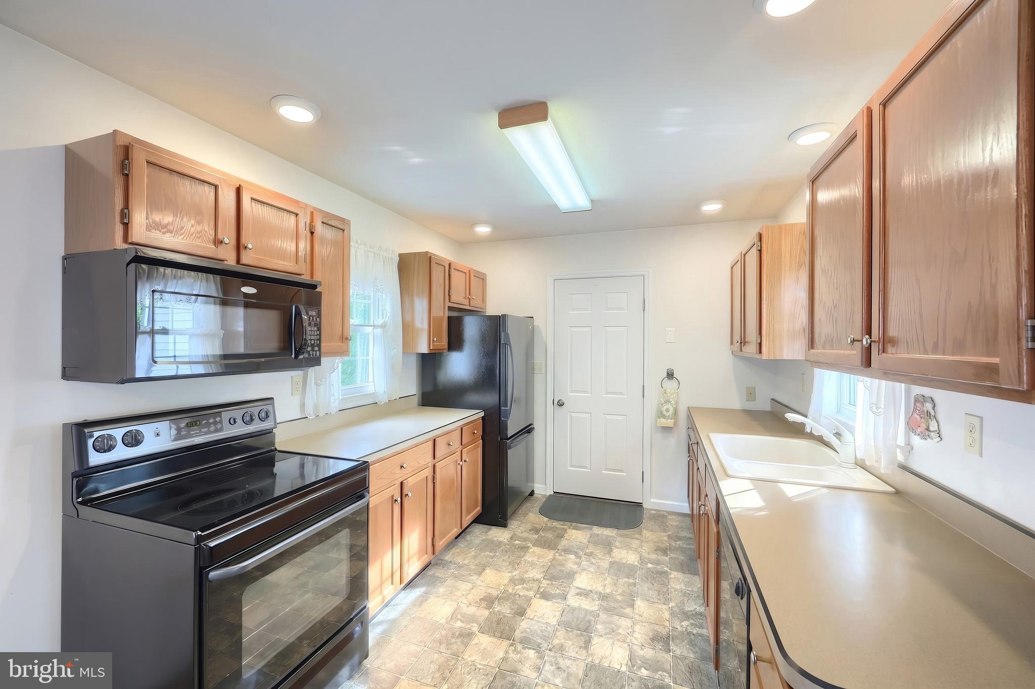 SPRINGETTSBURY TWP - Residential