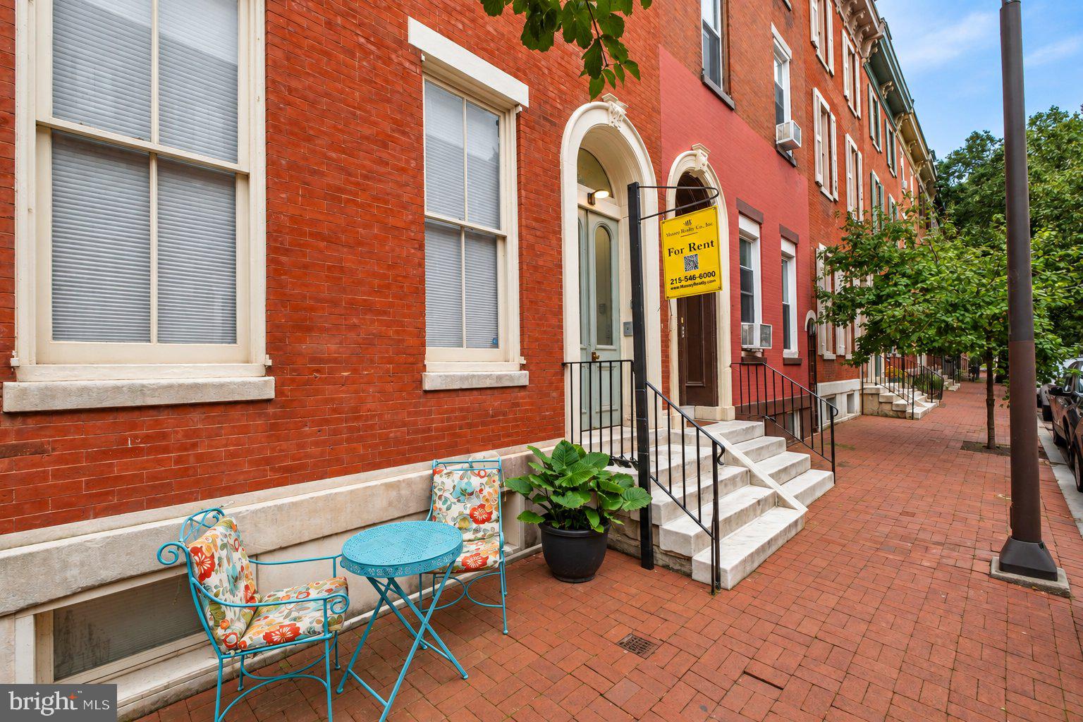 1716 WALLACE STREET 00 202