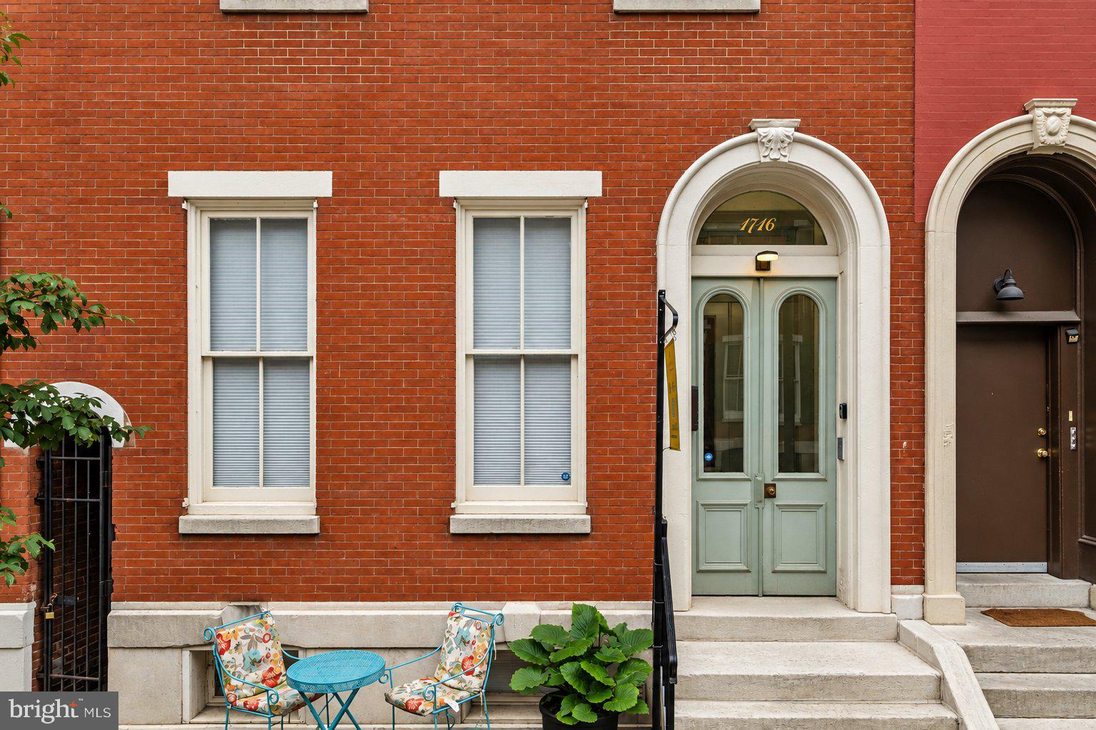 1716 WALLACE STREET 00 202