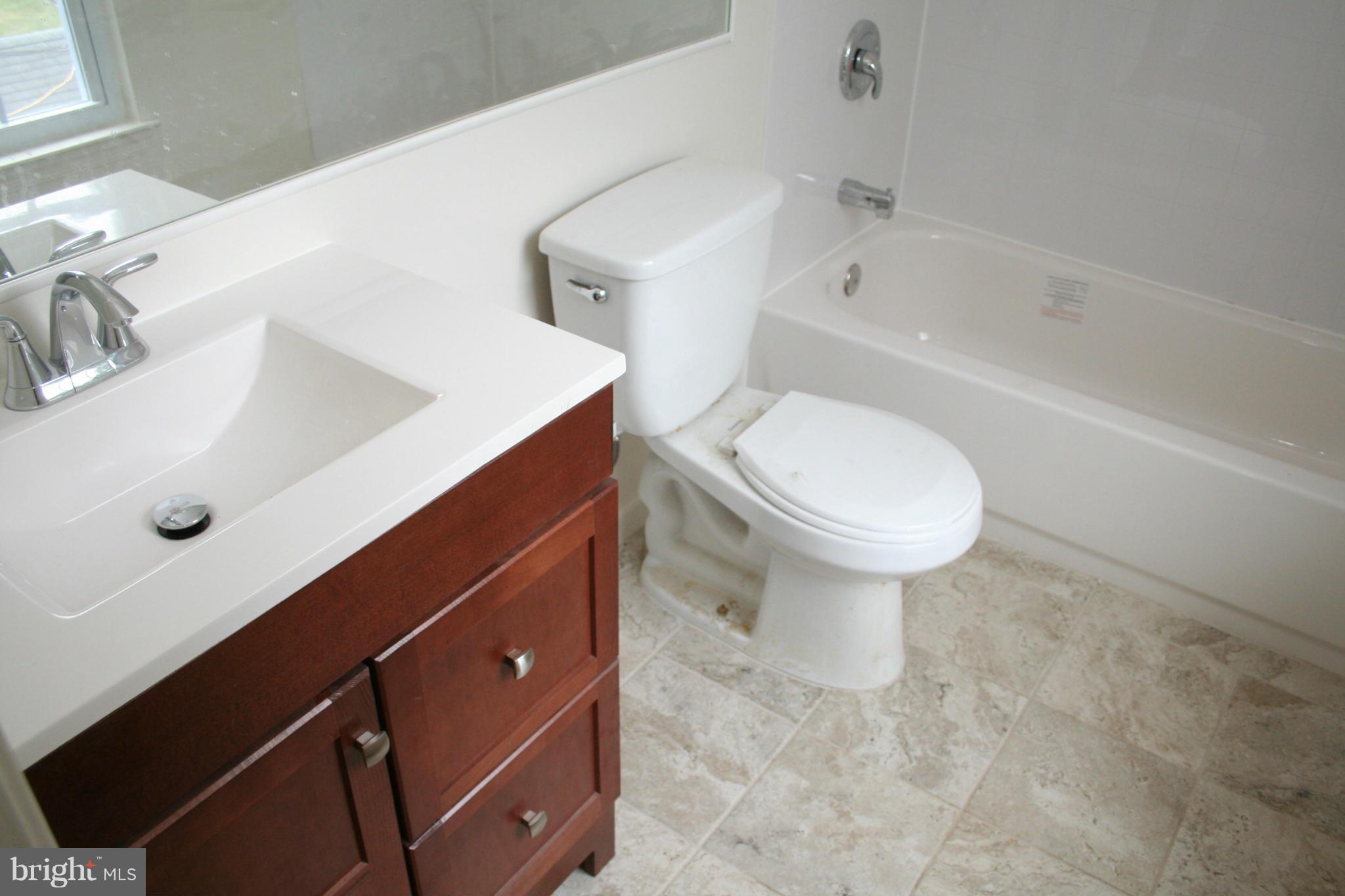 LAKE RIDGE - Residential