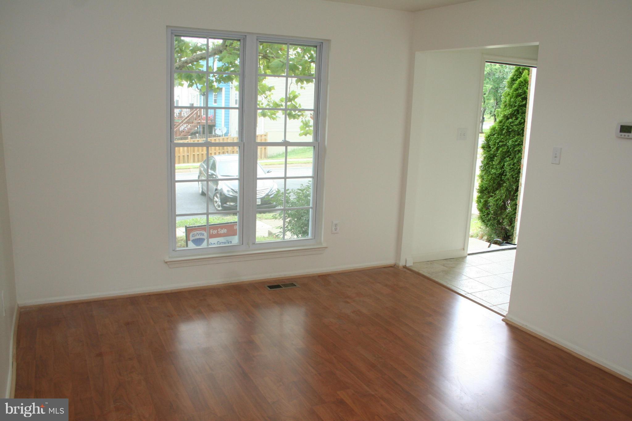 LAKE RIDGE - Residential