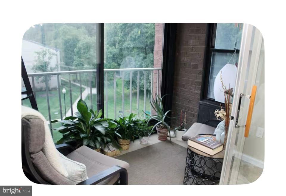 GREENBRIAR CONDO PHASE III - Residential