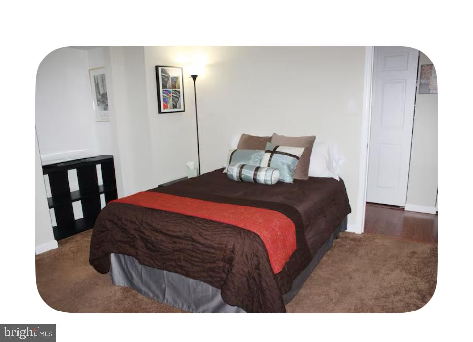 GREENBRIAR CONDO PHASE III - Residential