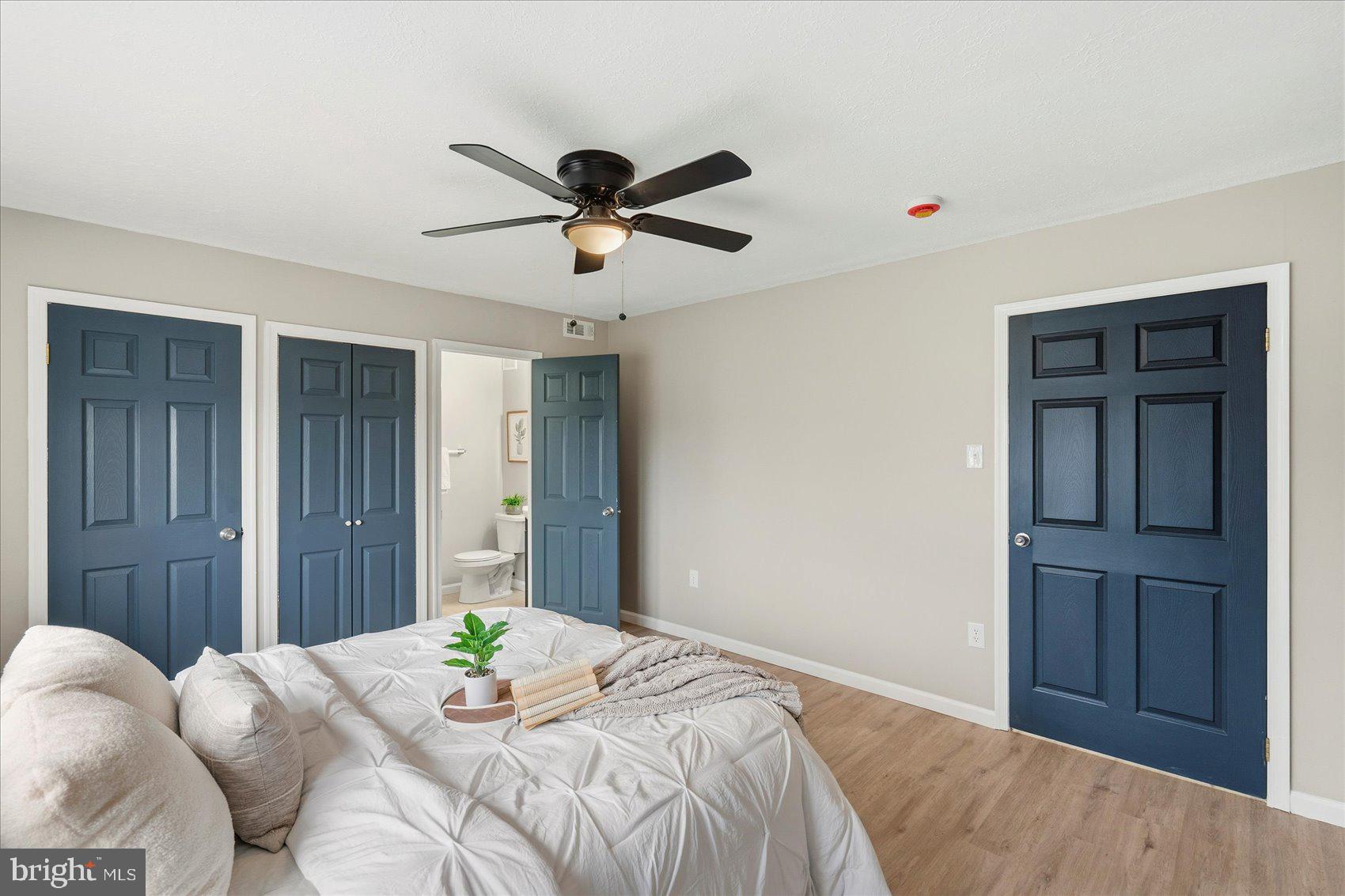 DUNSHIRE TOWNHOUSES - Residential