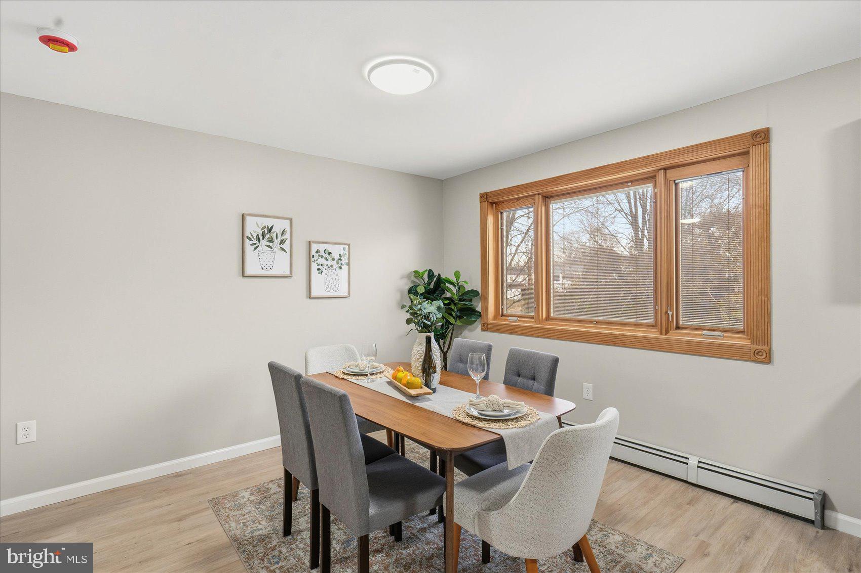 DUNSHIRE TOWNHOUSES - Residential