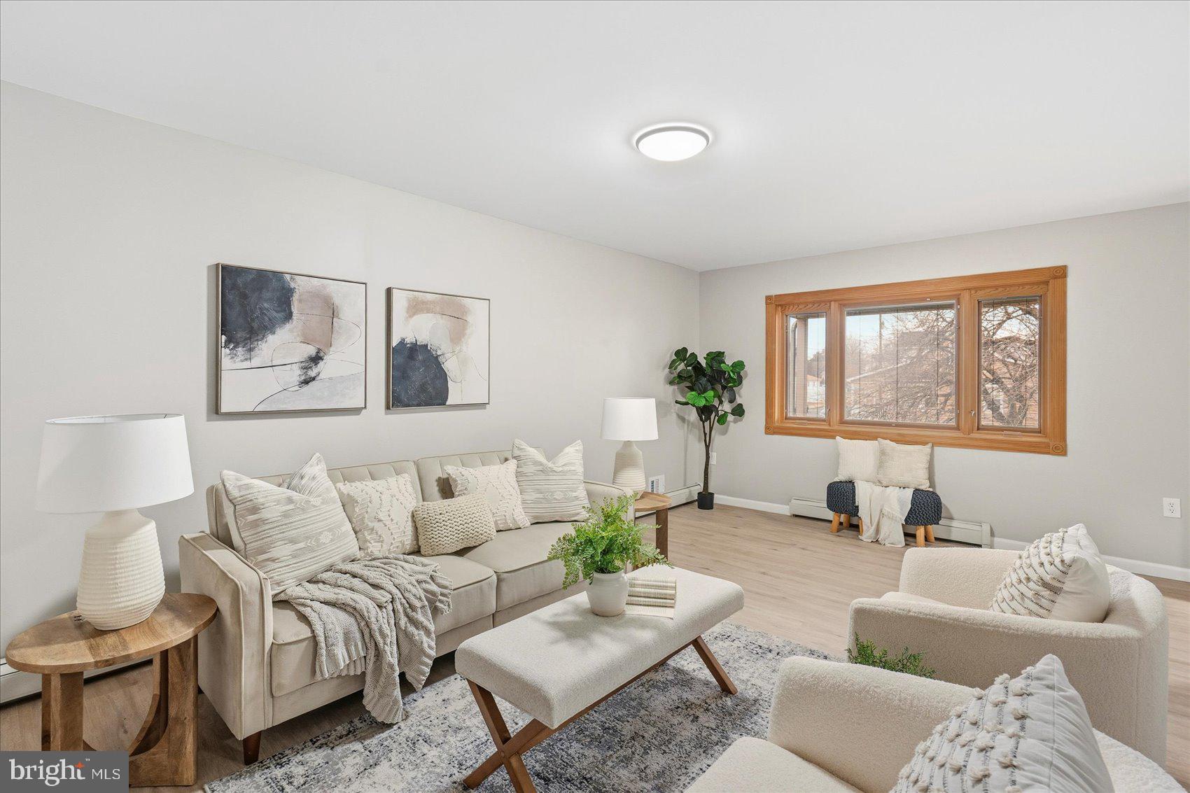 DUNSHIRE TOWNHOUSES - Residential