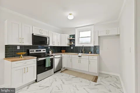 106 1st Avenue, Lincoln University, PA 19352 - MLS#: PACT2113836