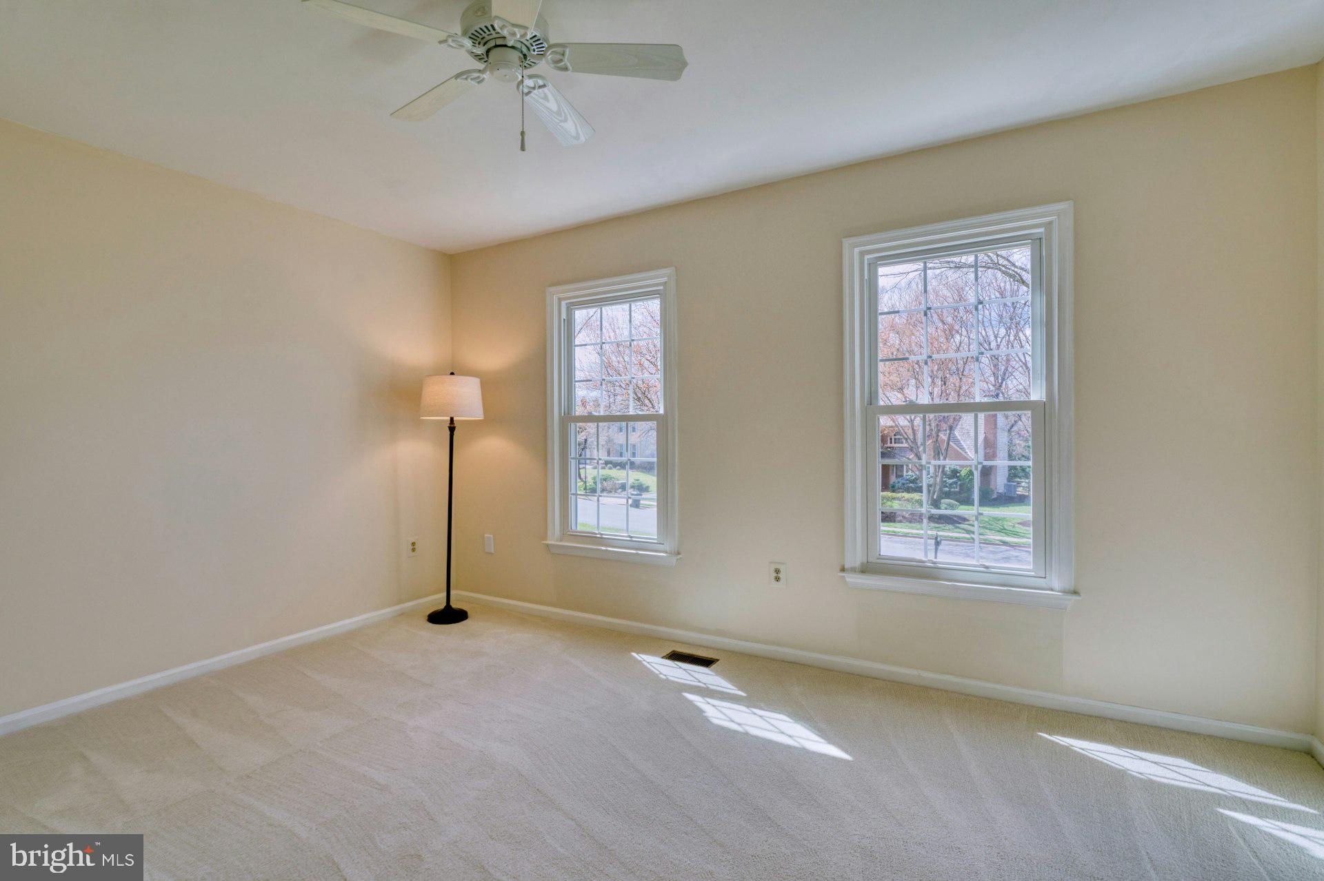 FRANKLIN OAKS - Residential