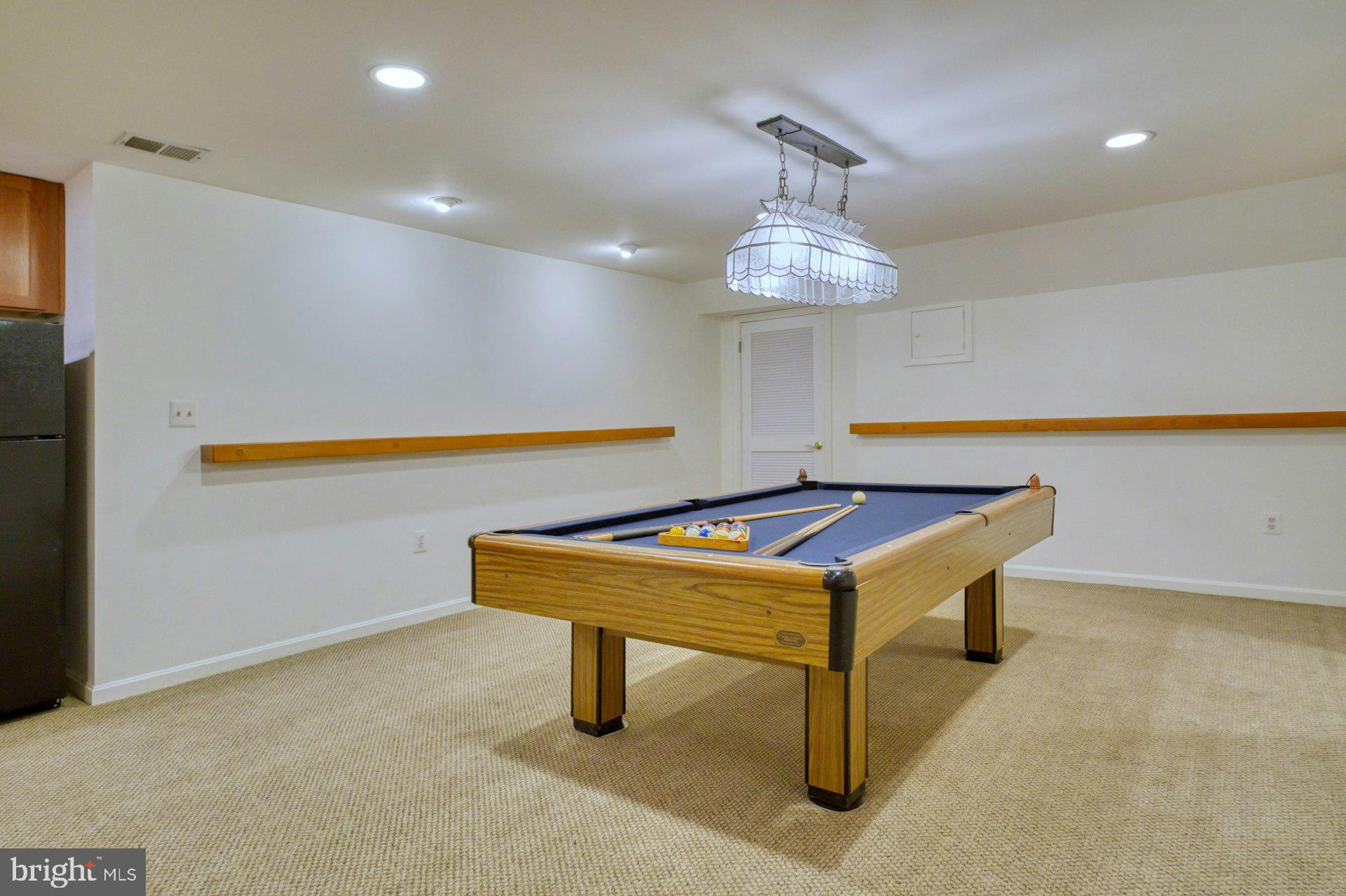 FRANKLIN OAKS - Residential