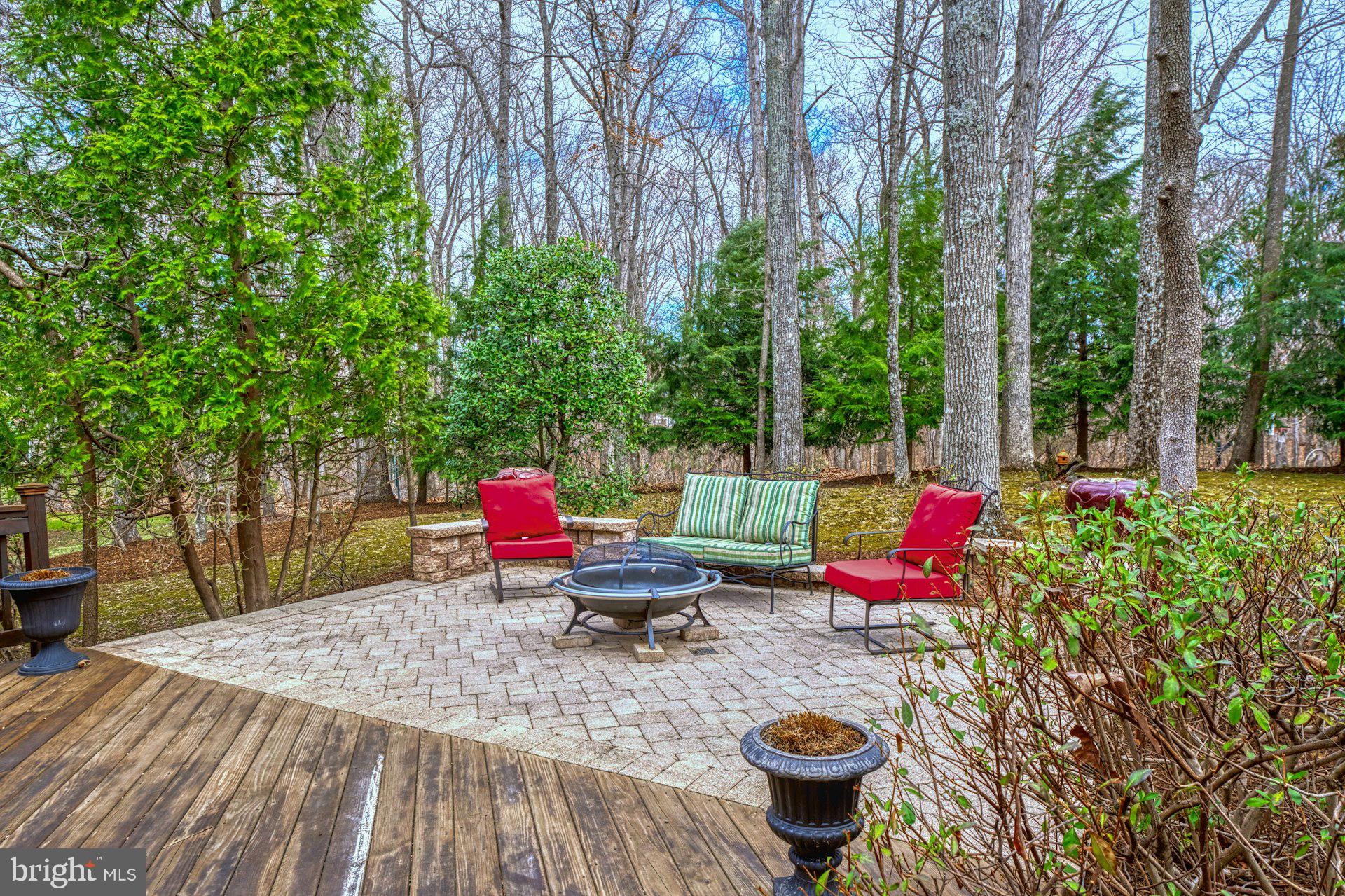 FRANKLIN OAKS - Residential