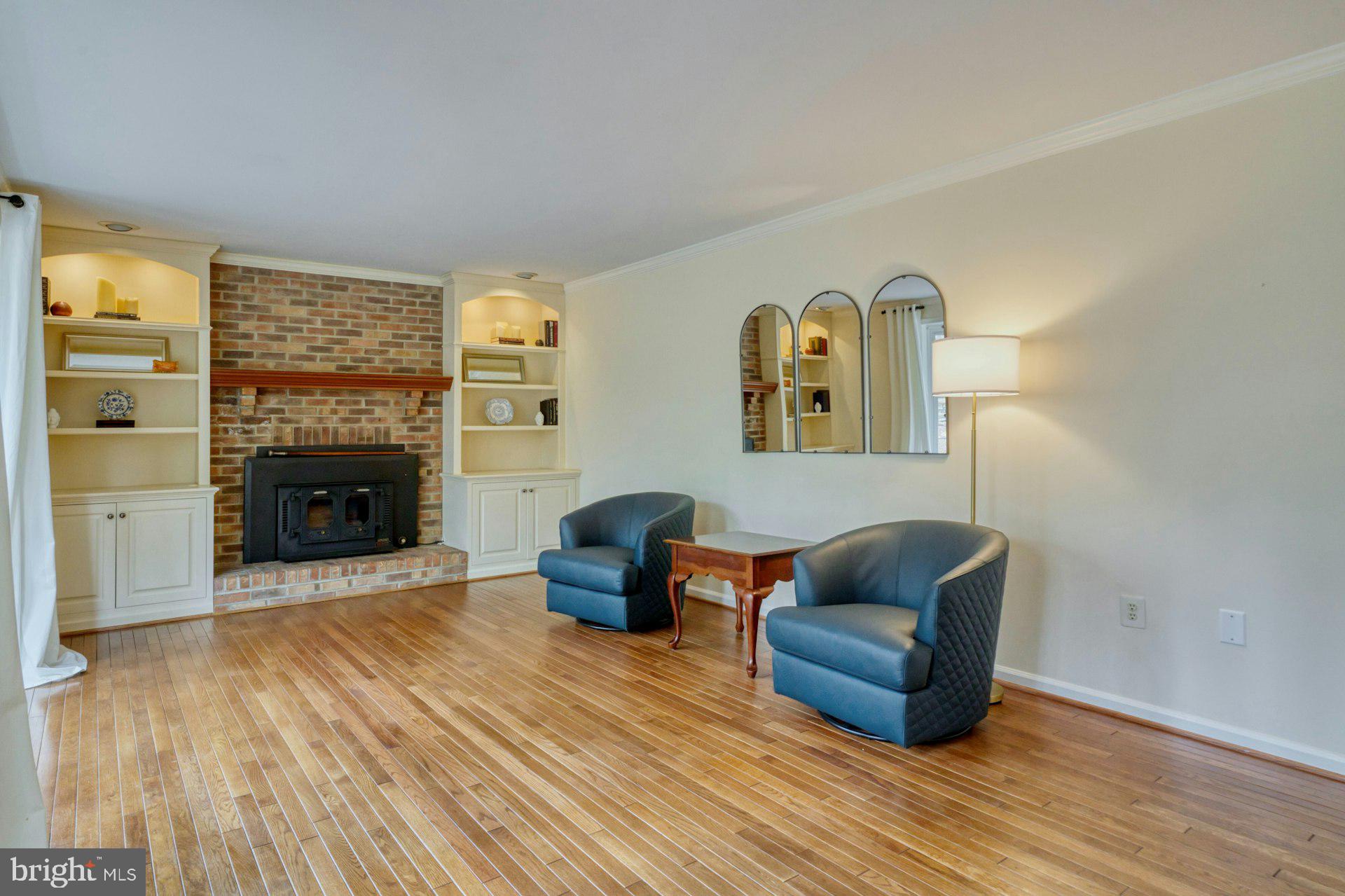 FRANKLIN OAKS - Residential