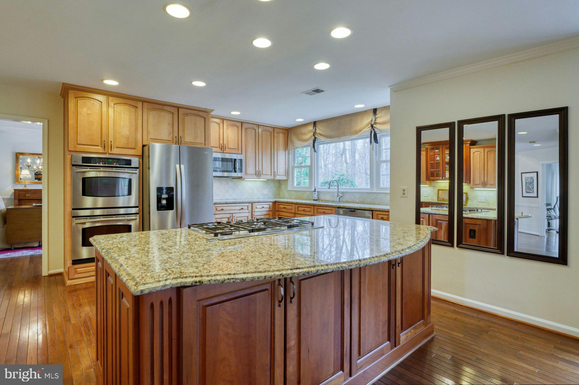 FRANKLIN OAKS - Residential