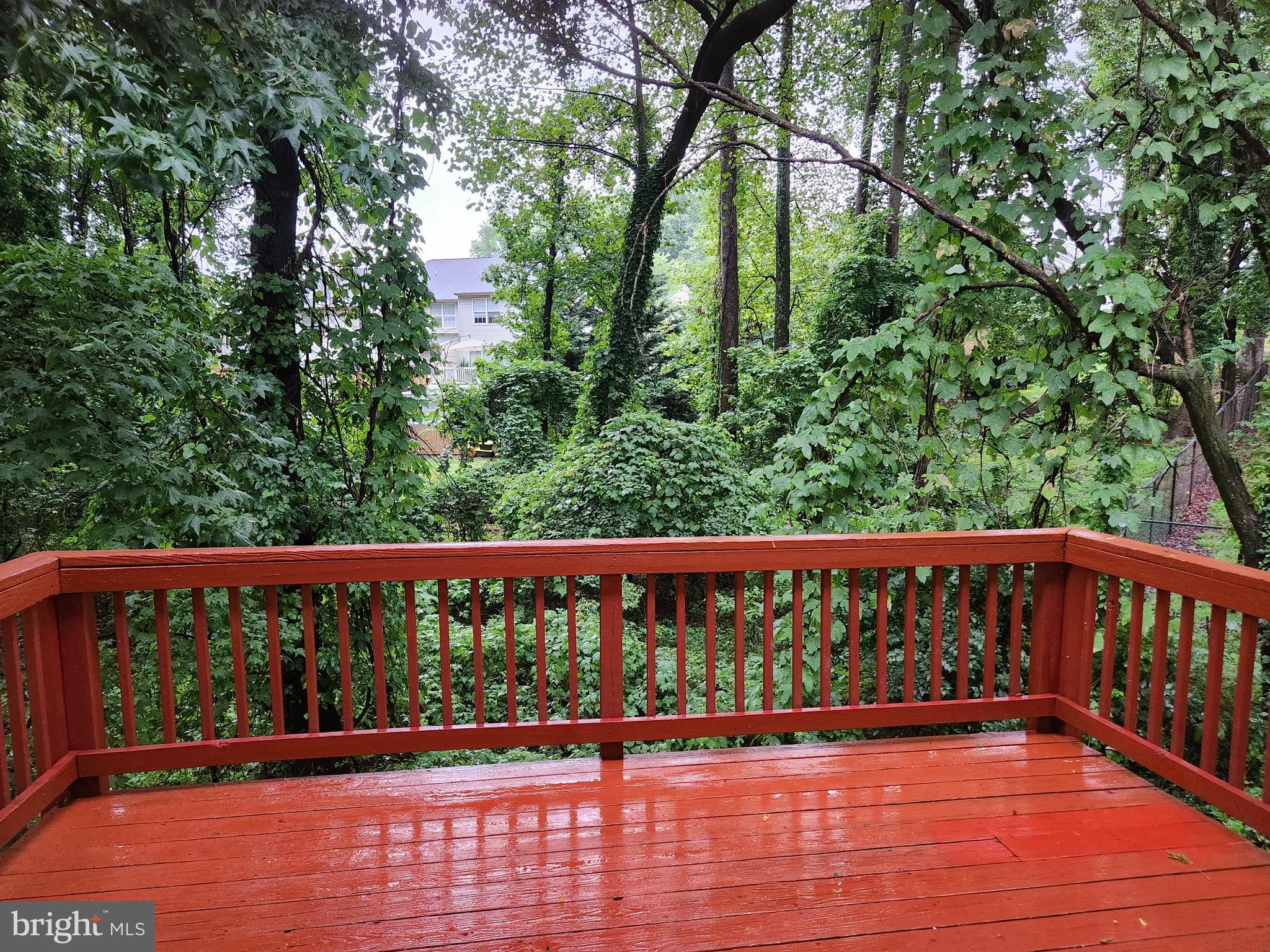 HILL OAKS CONDO PHASE 1- - Residential