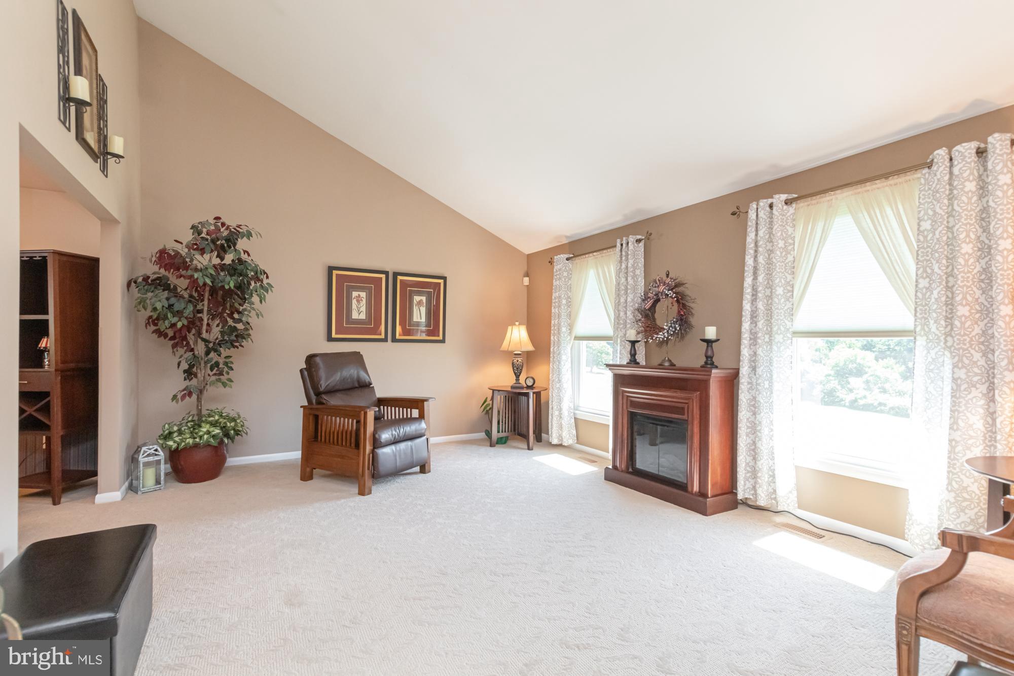 GREENFIELDS - Residential