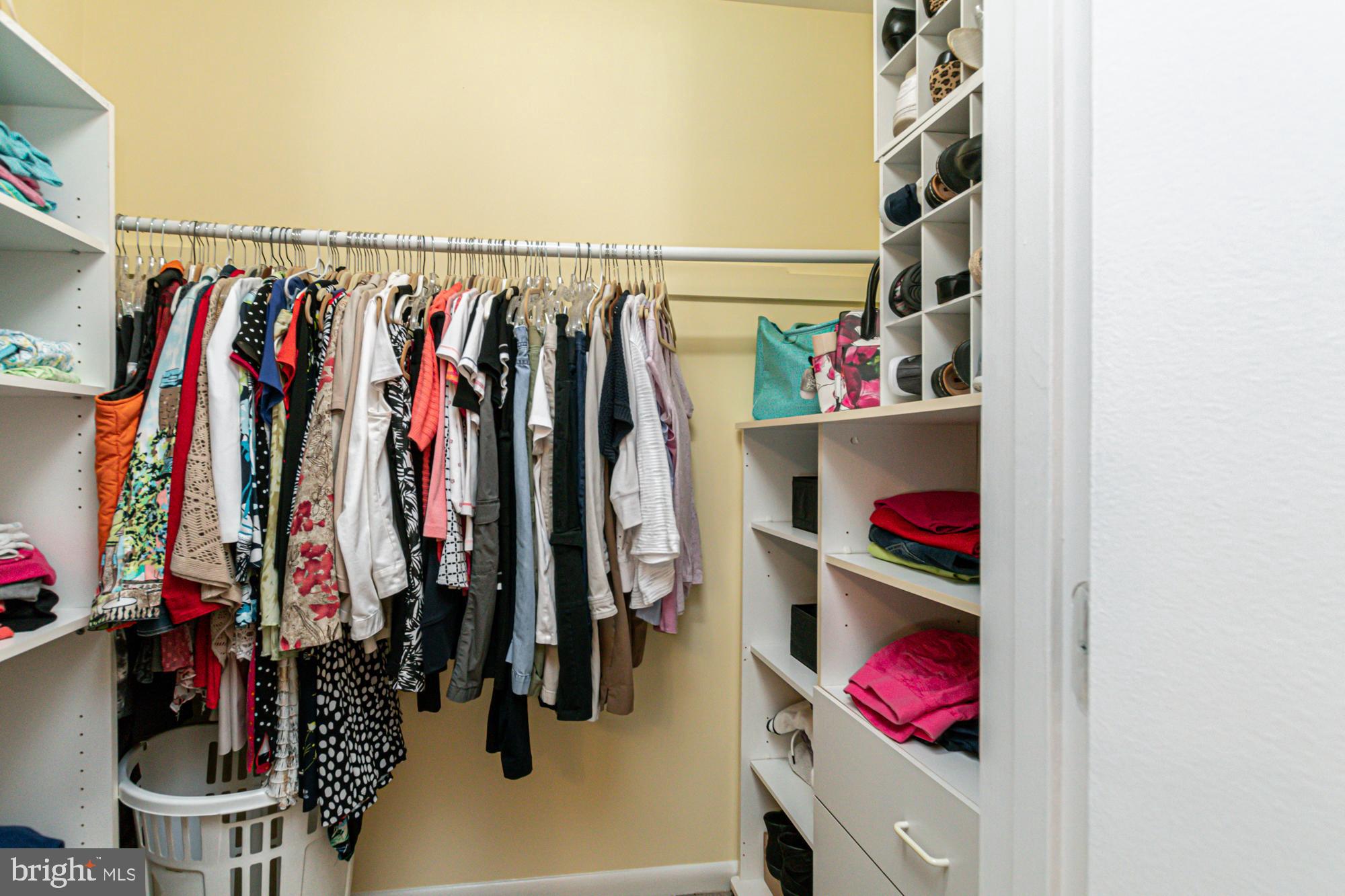 GREENFIELDS - Residential