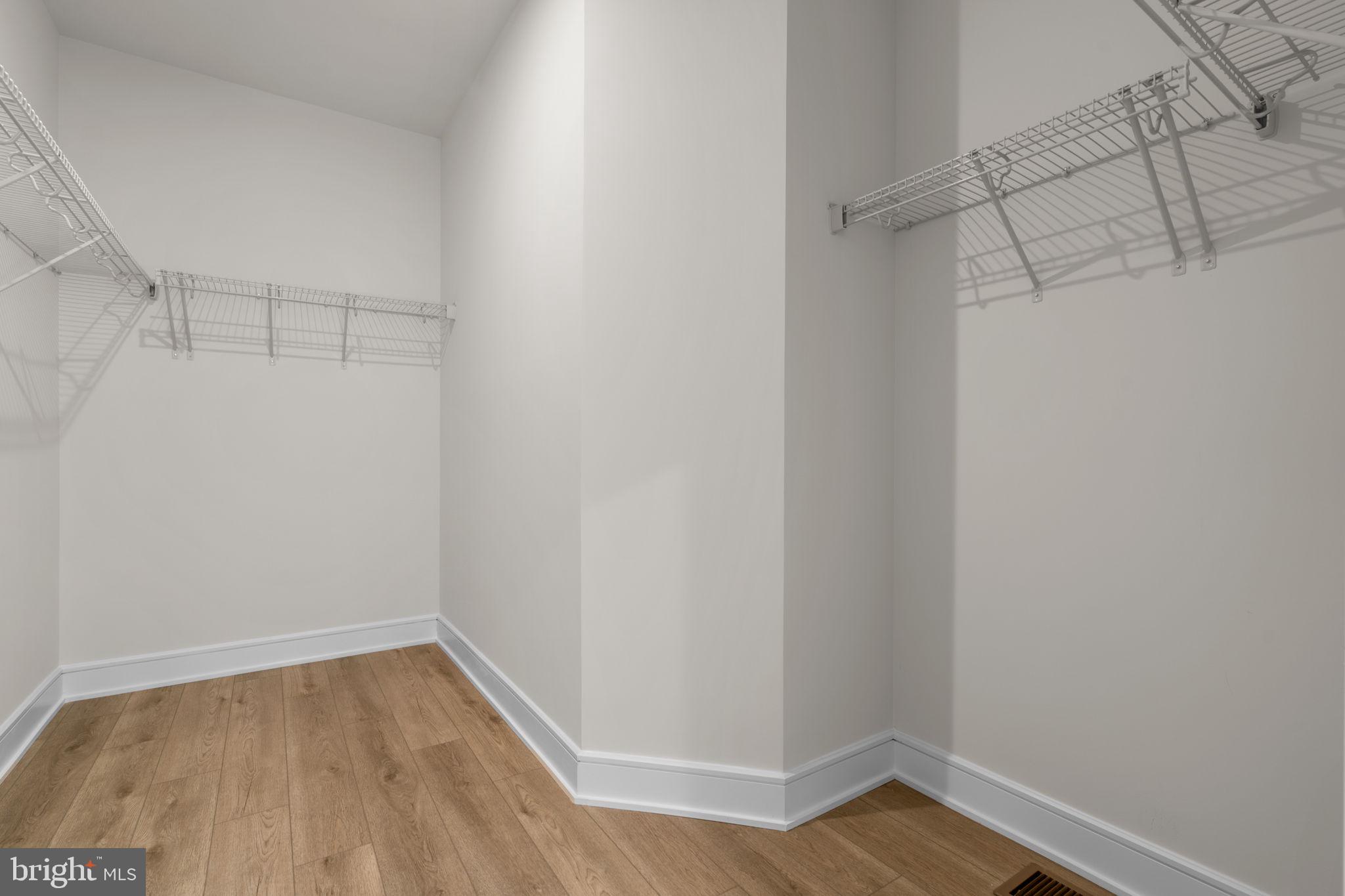 DEMOTT & SILVER - Residential