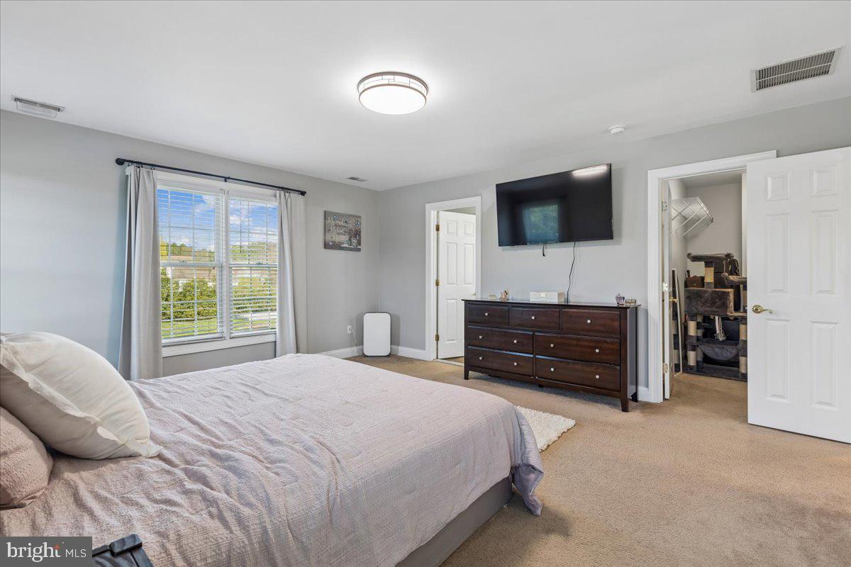 PRESERVE AT WYE MILLS - Residential