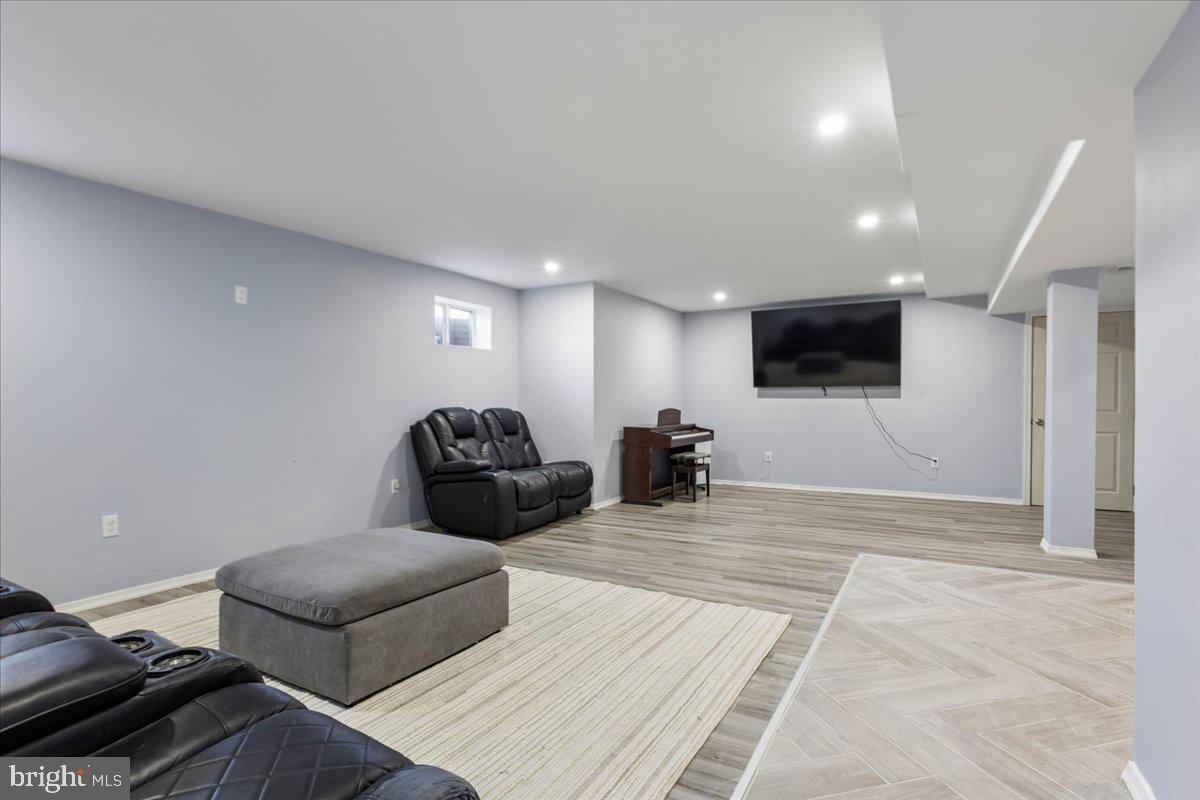 PRESERVE AT WYE MILLS - Residential