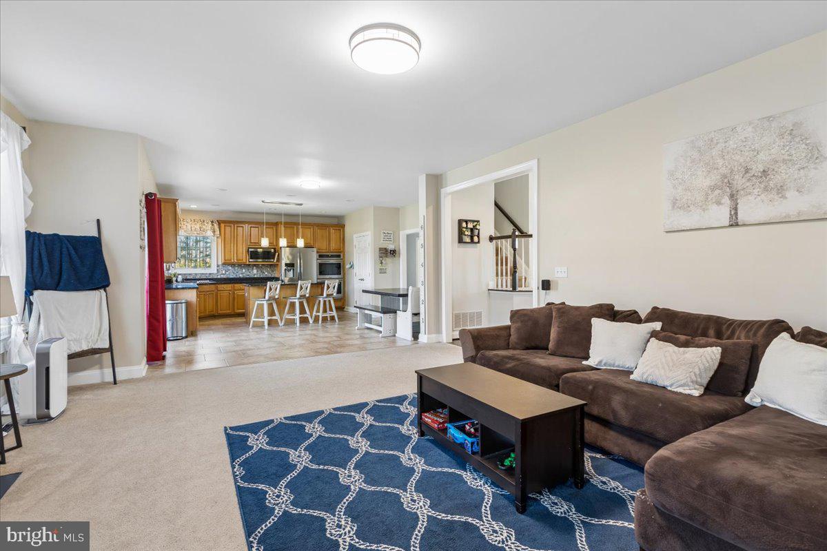 PRESERVE AT WYE MILLS - Residential