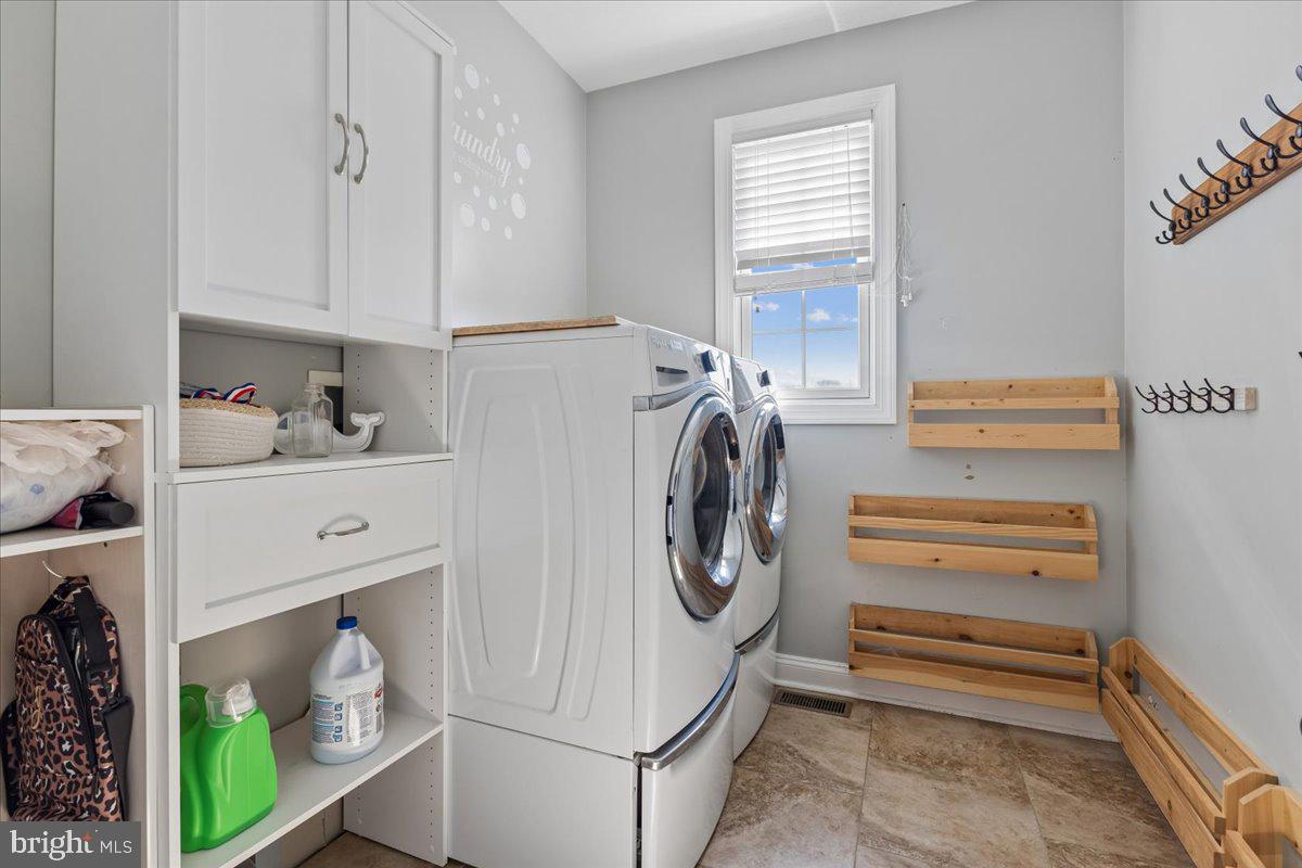 PRESERVE AT WYE MILLS - Residential