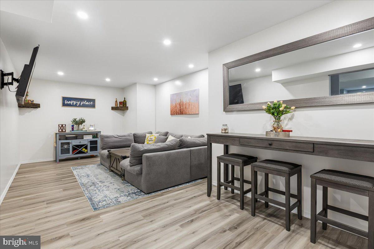 PRESERVE AT WYE MILLS - Residential