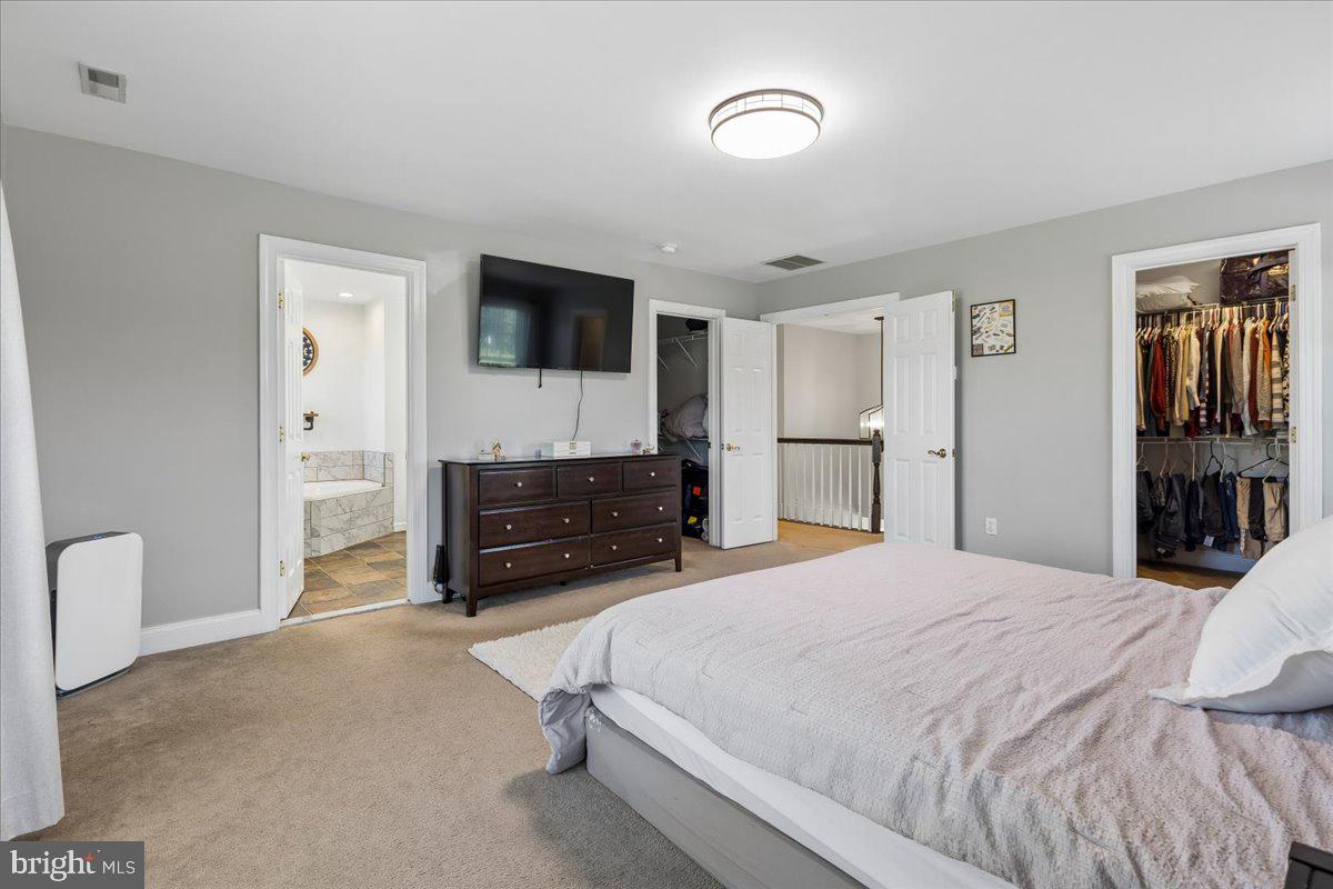 PRESERVE AT WYE MILLS - Residential