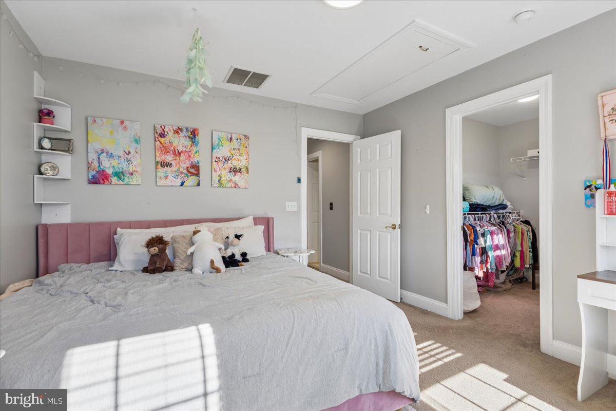 PRESERVE AT WYE MILLS - Residential