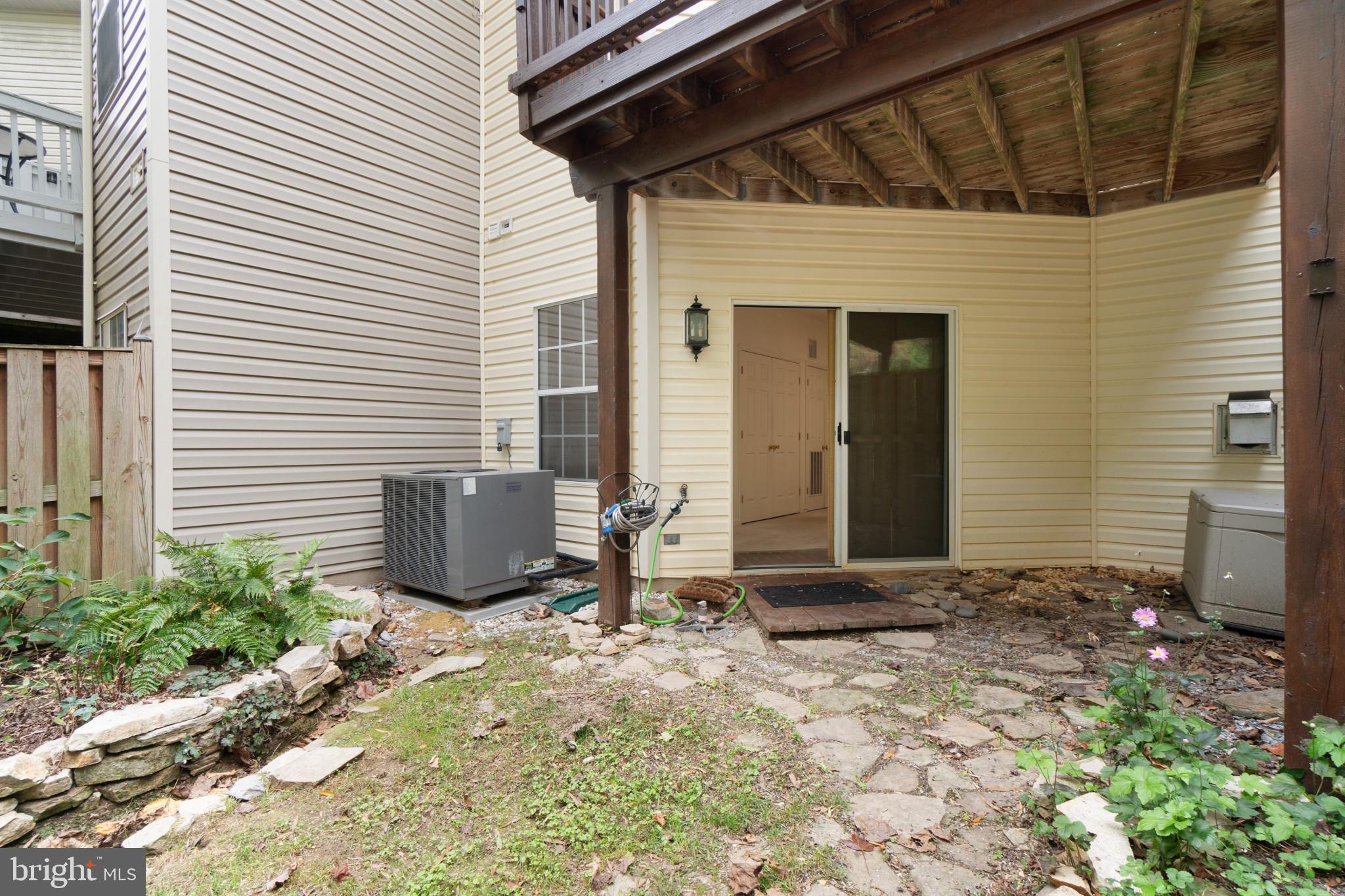 PINEY ORCHARD - Residential