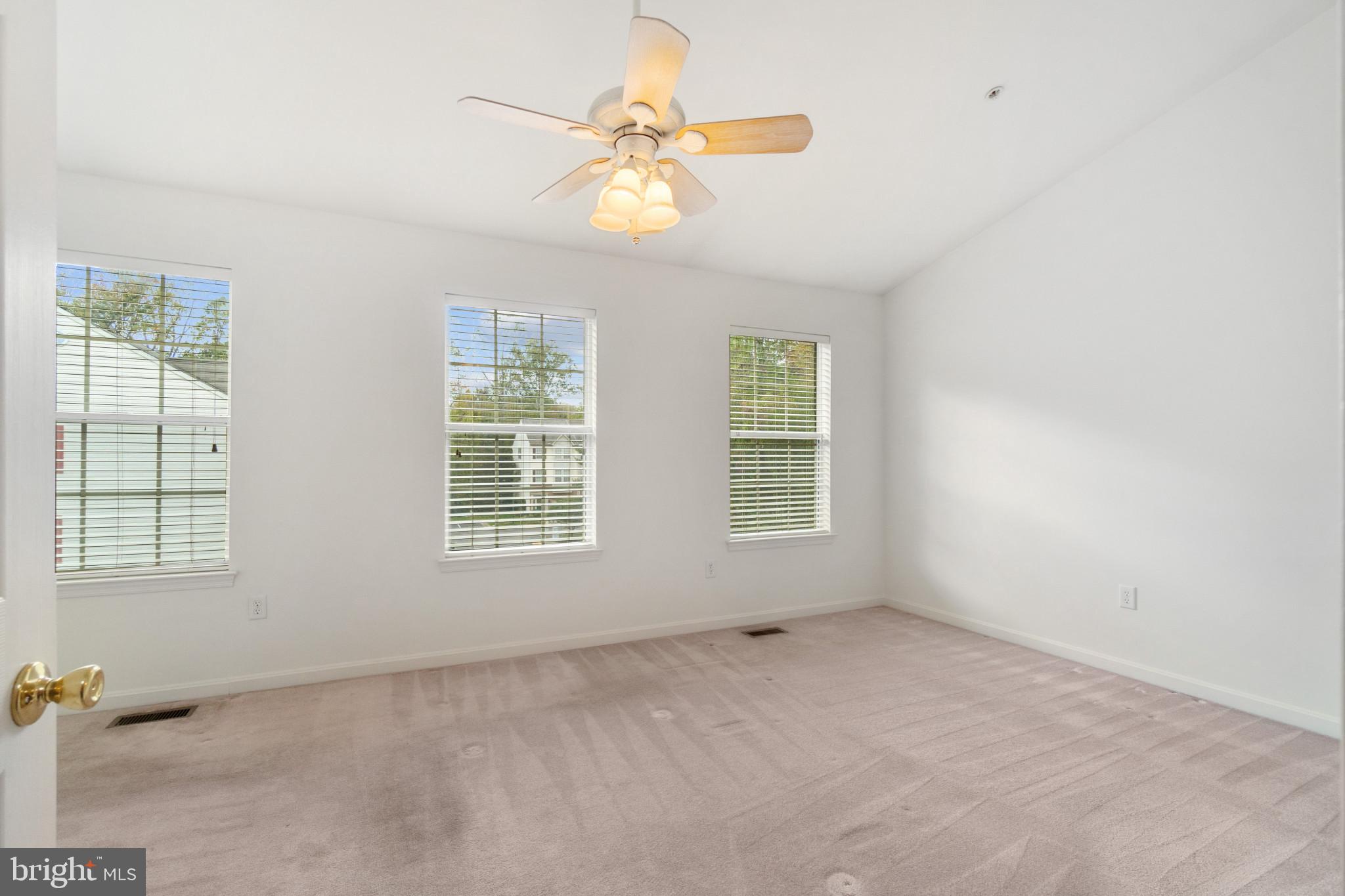 PINEY ORCHARD - Residential