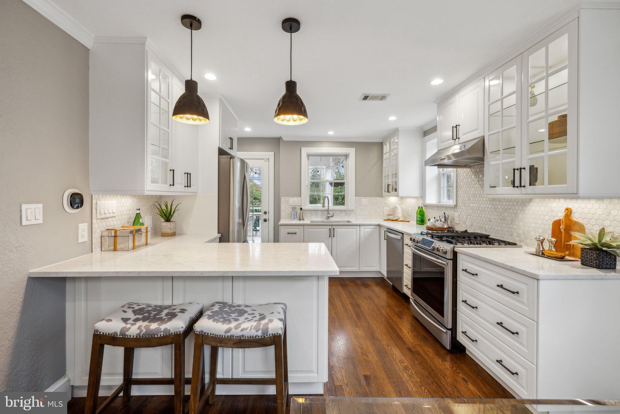 ASHTON HEIGHTS - Residential