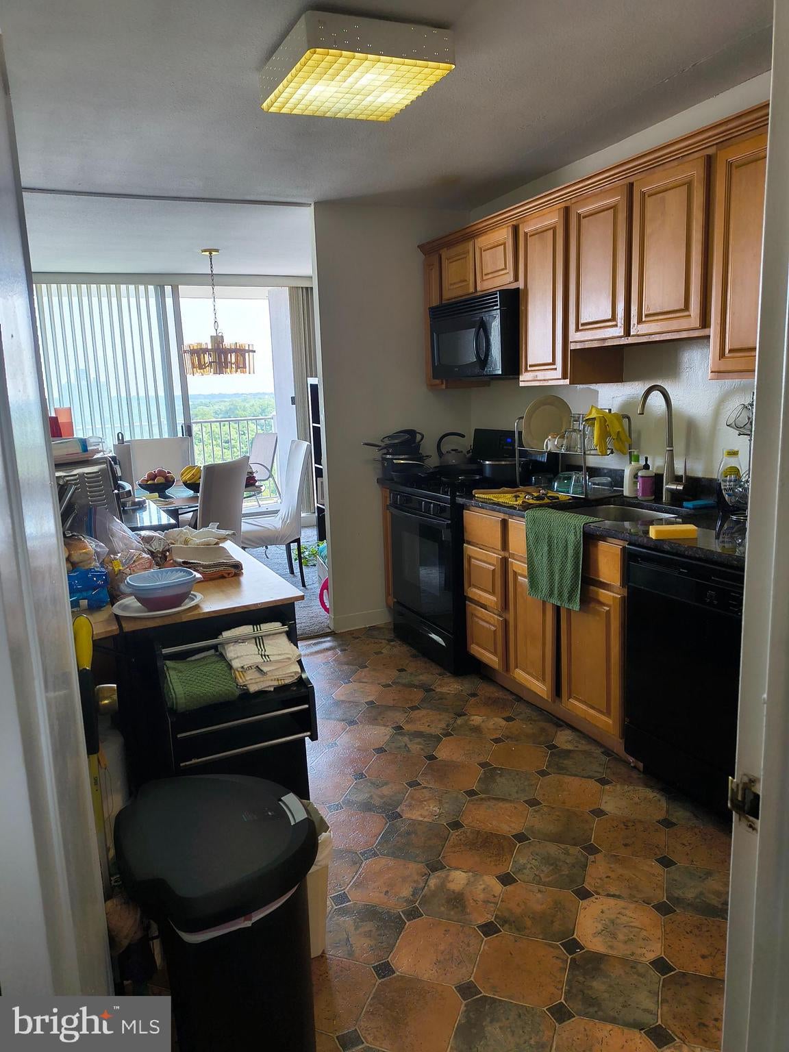 3900 FORD ROAD 00 16B