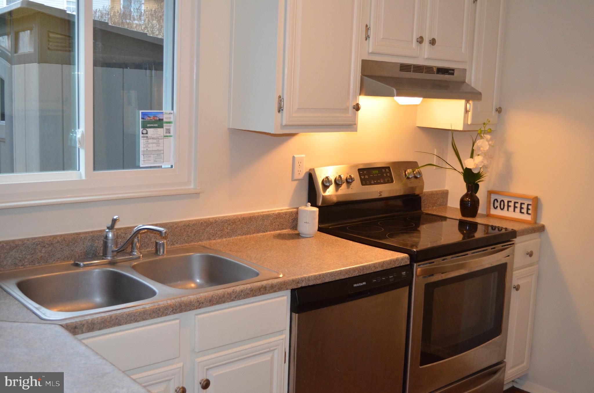 AMBER MEADOWS - Residential