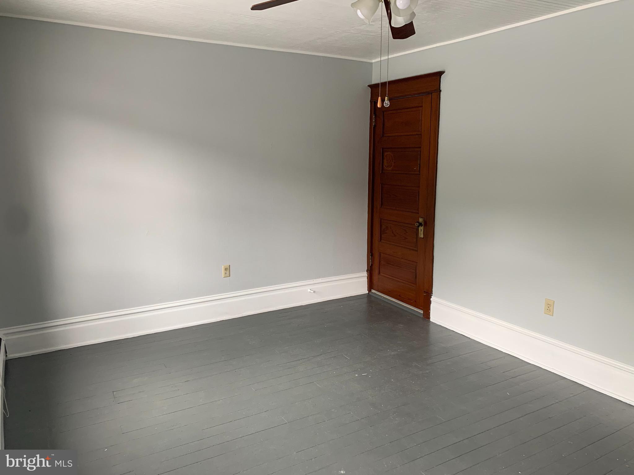 YORKVILLE - Residential