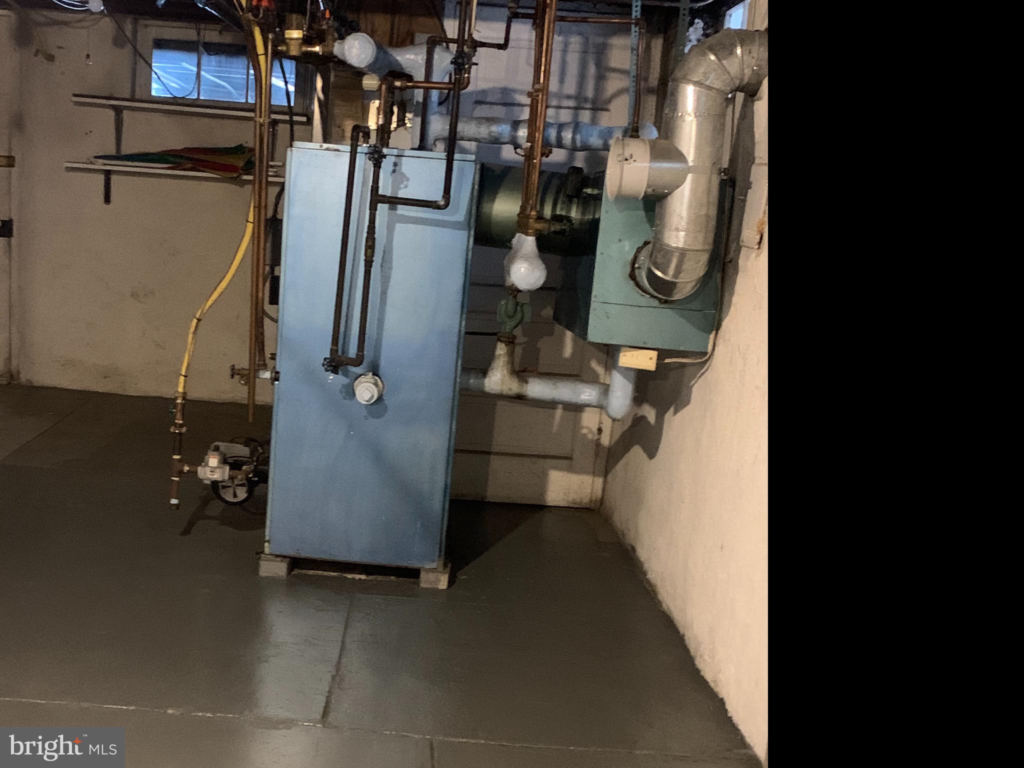 YORKVILLE - Residential